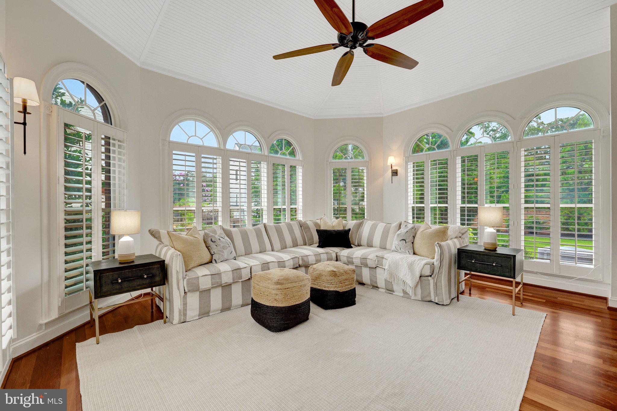 MADRILLON FARMS - Residential