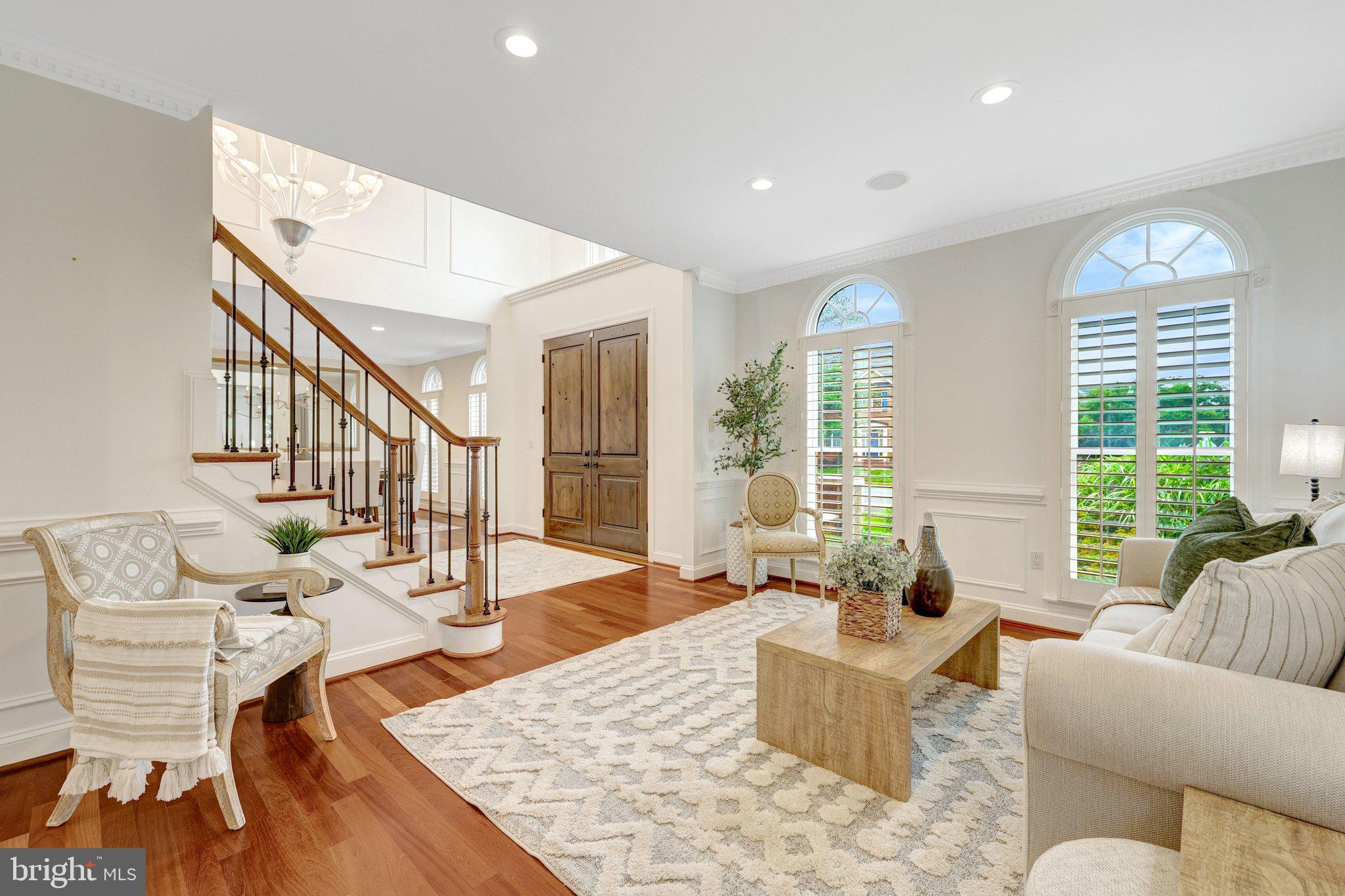 MADRILLON FARMS - Residential