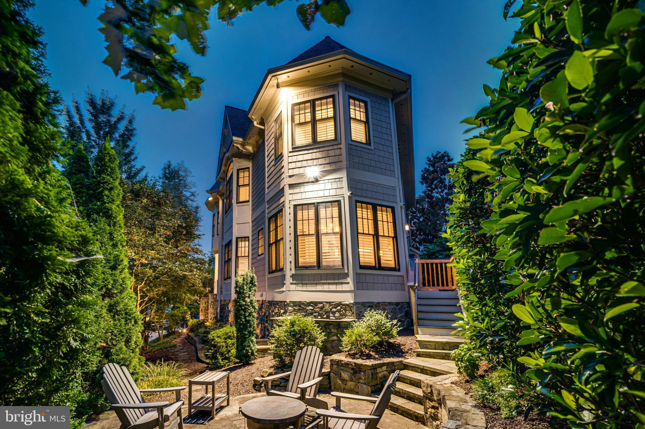 LYON PARK - Residential