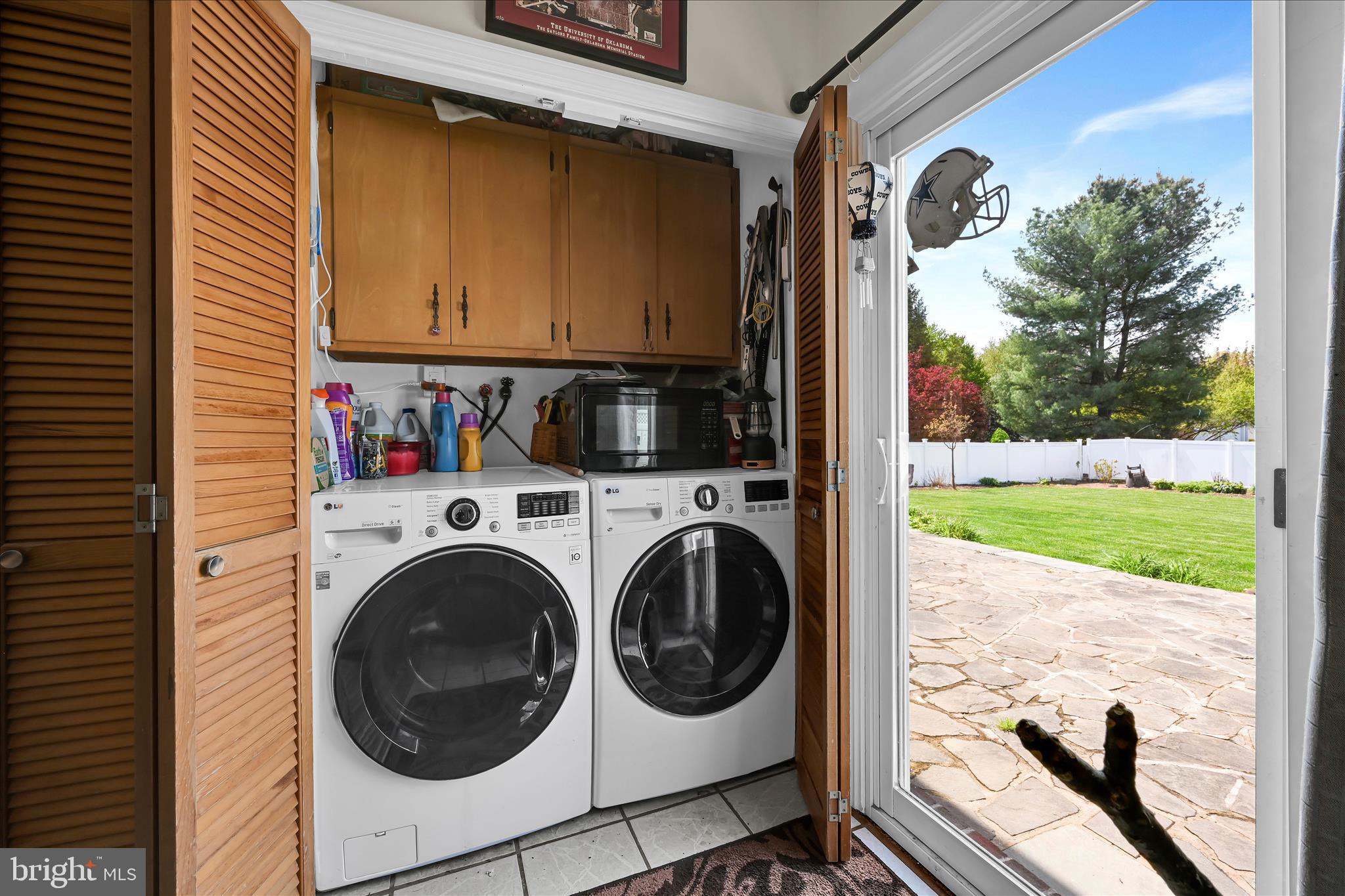 LANDISVILLE - Residential