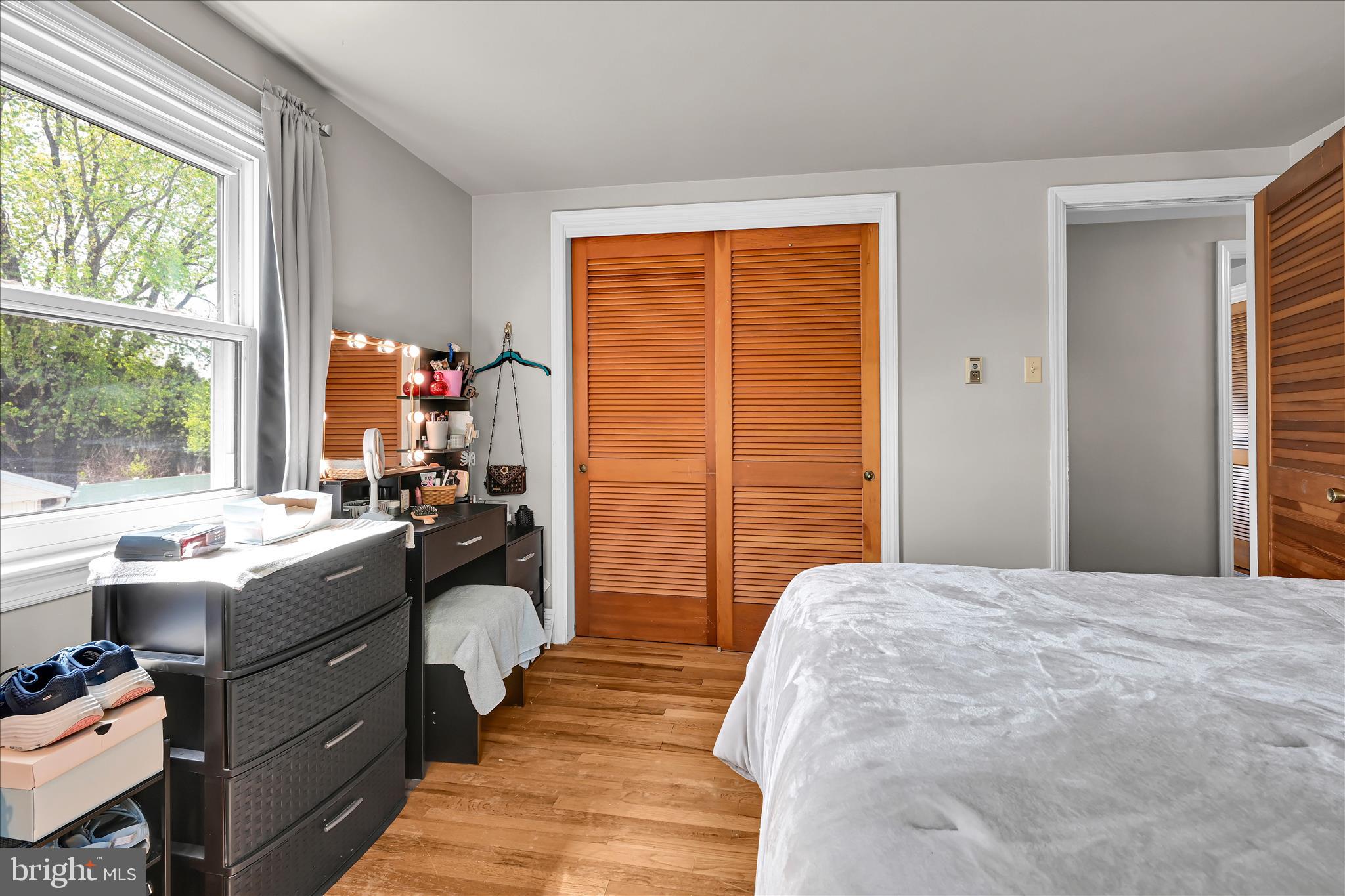 LANDISVILLE - Residential