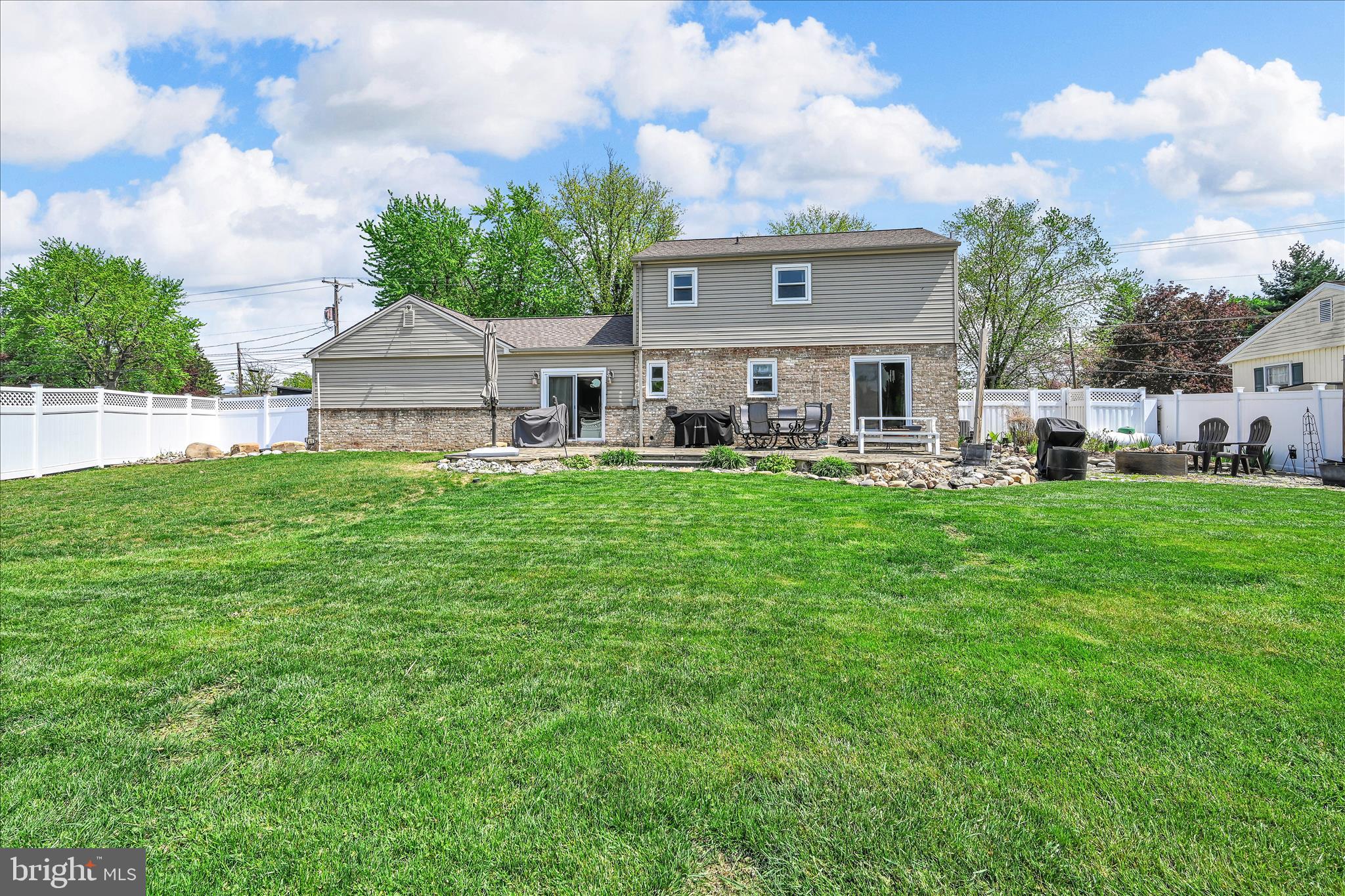 LANDISVILLE - Residential