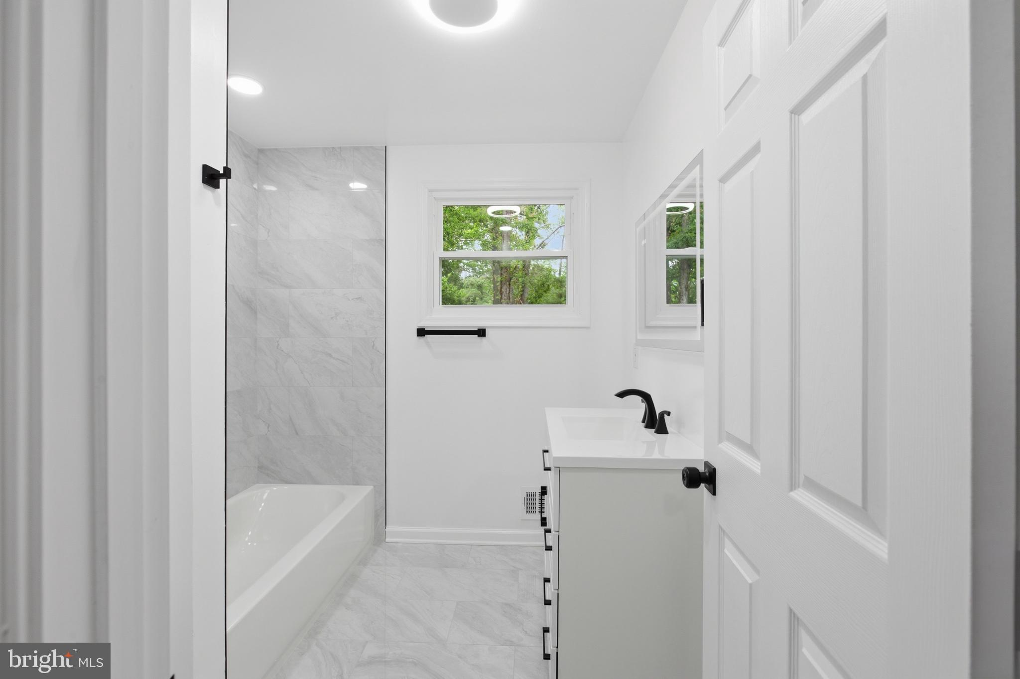 TIMBER RIDGE - Residential