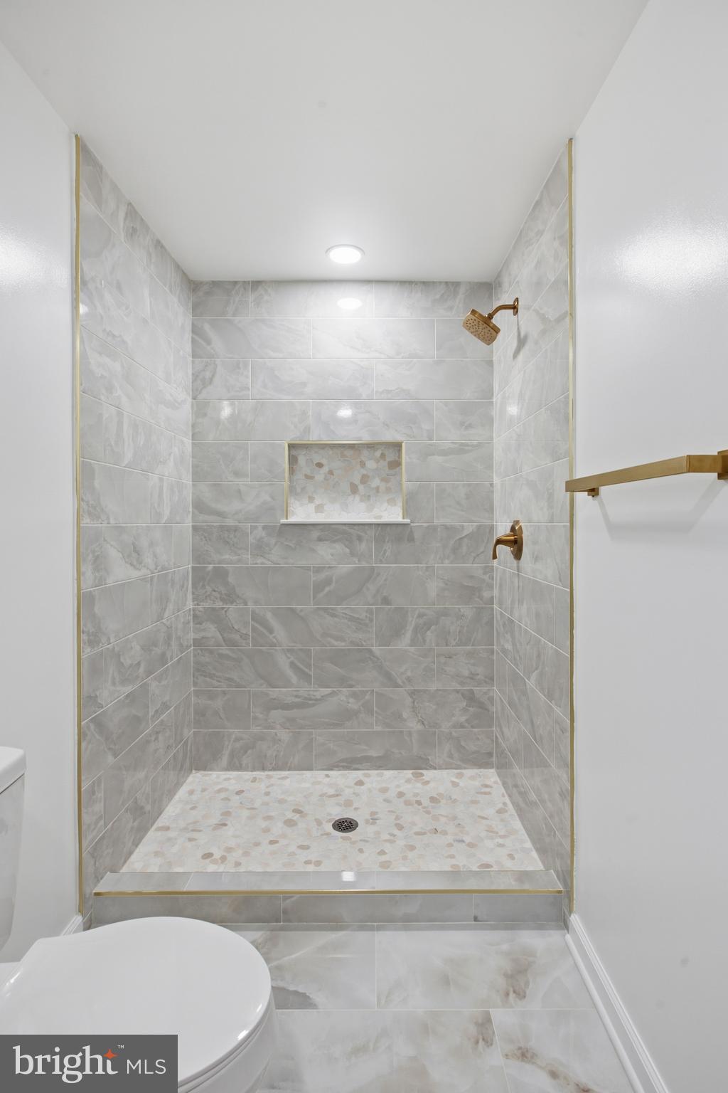 TIMBER RIDGE - Residential