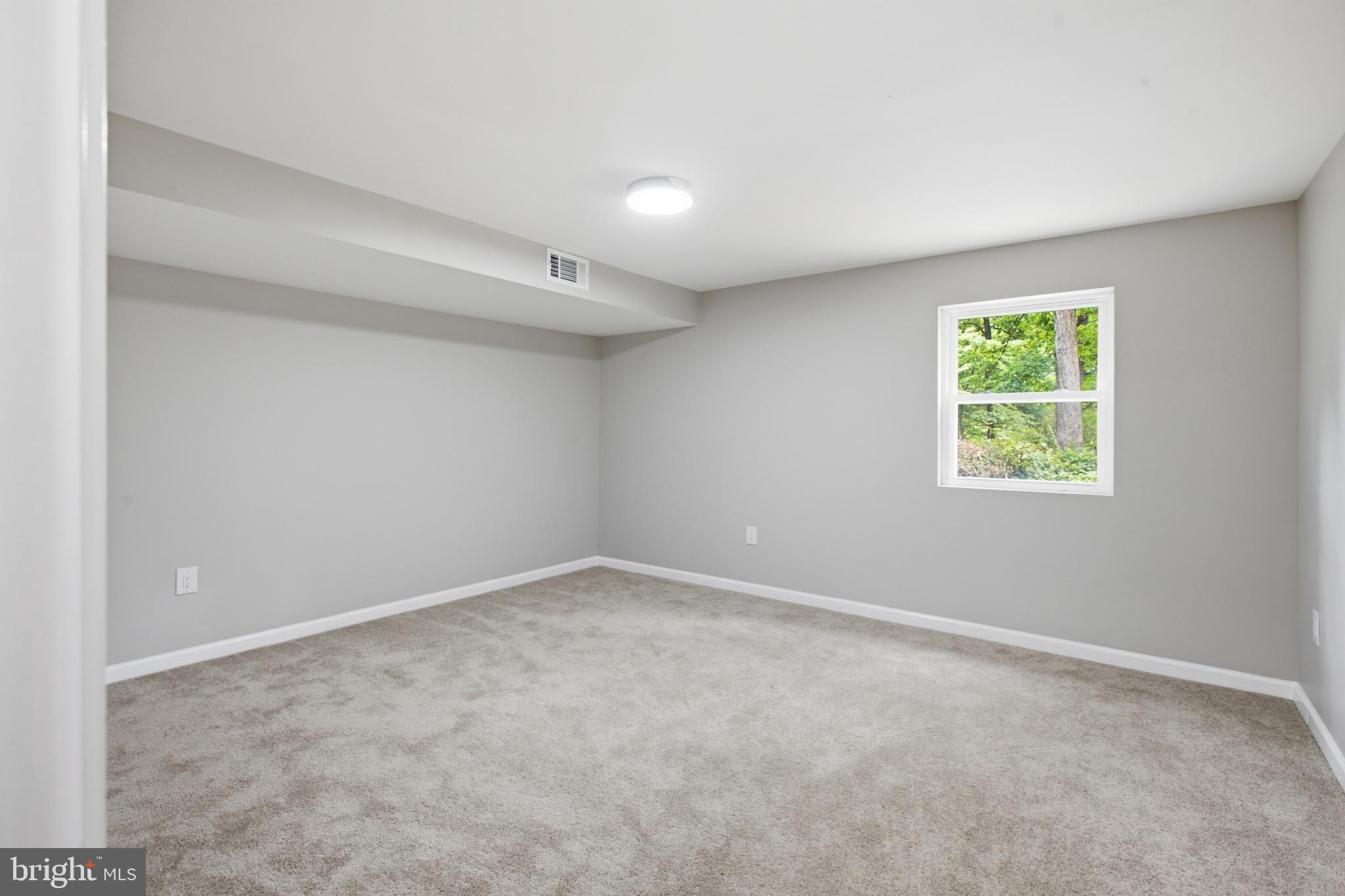 TIMBER RIDGE - Residential