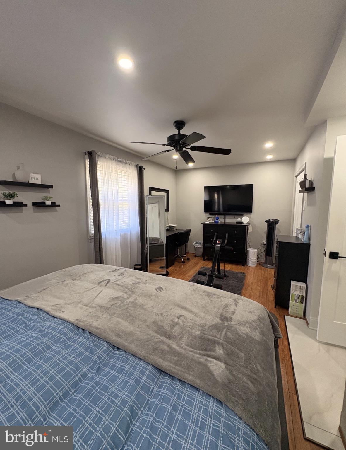 OLDE KENSINGTON - Residential