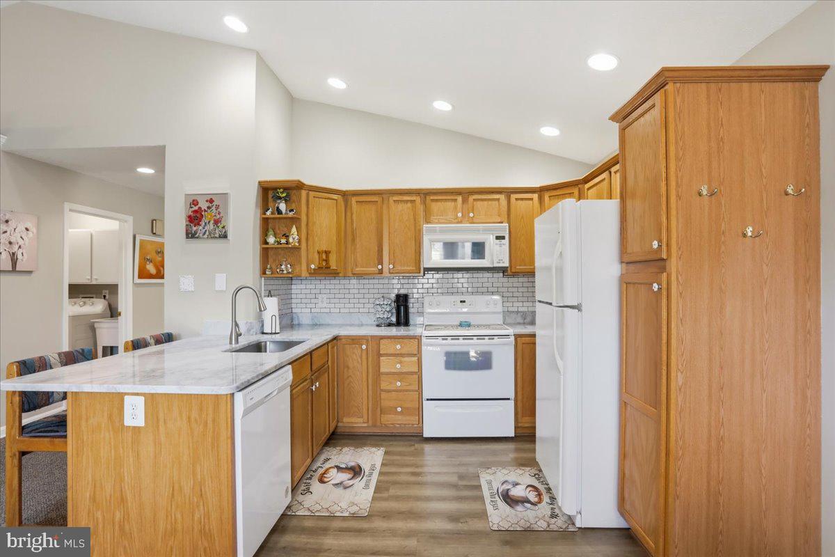 BEAU RIDGE - Residential