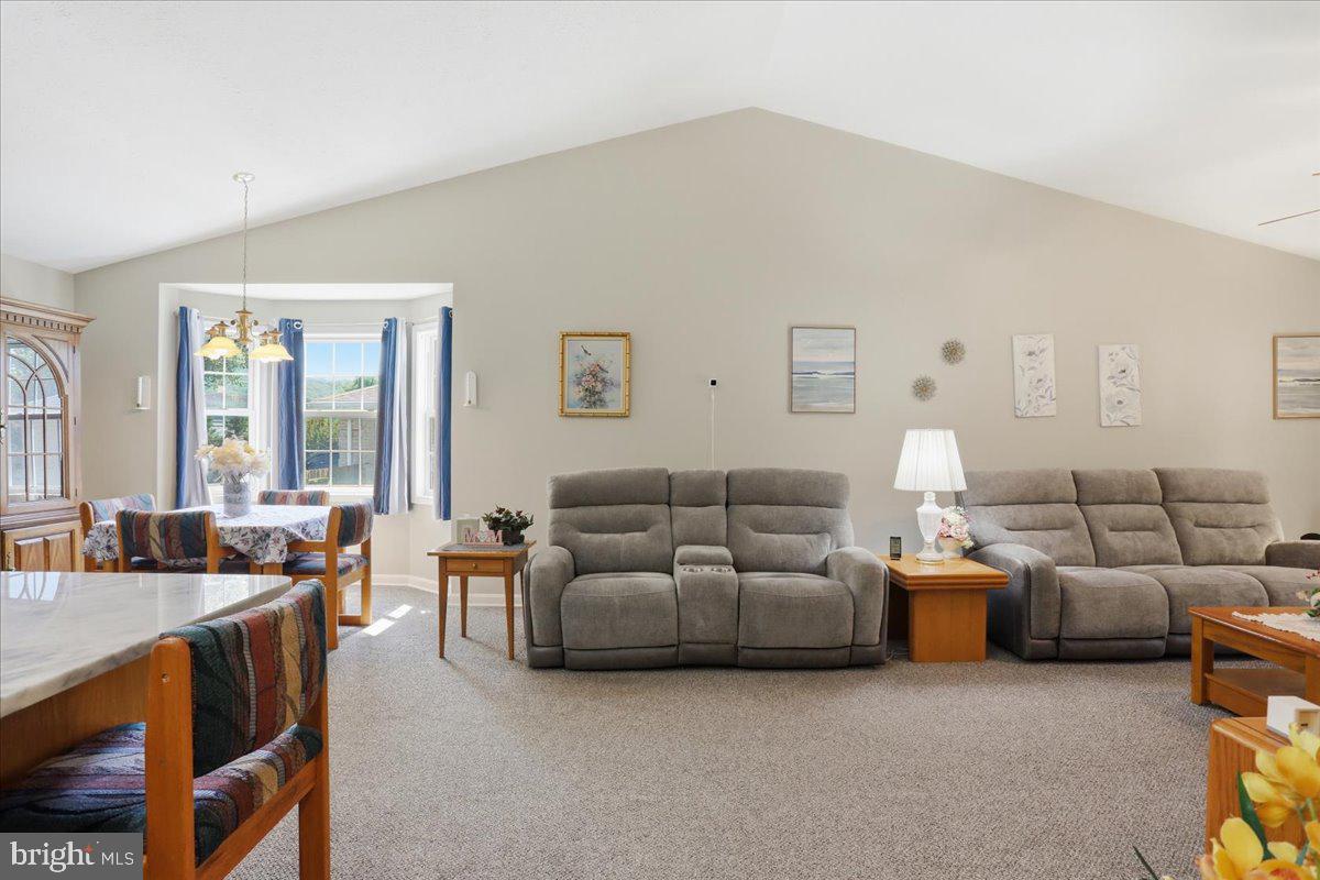 BEAU RIDGE - Residential