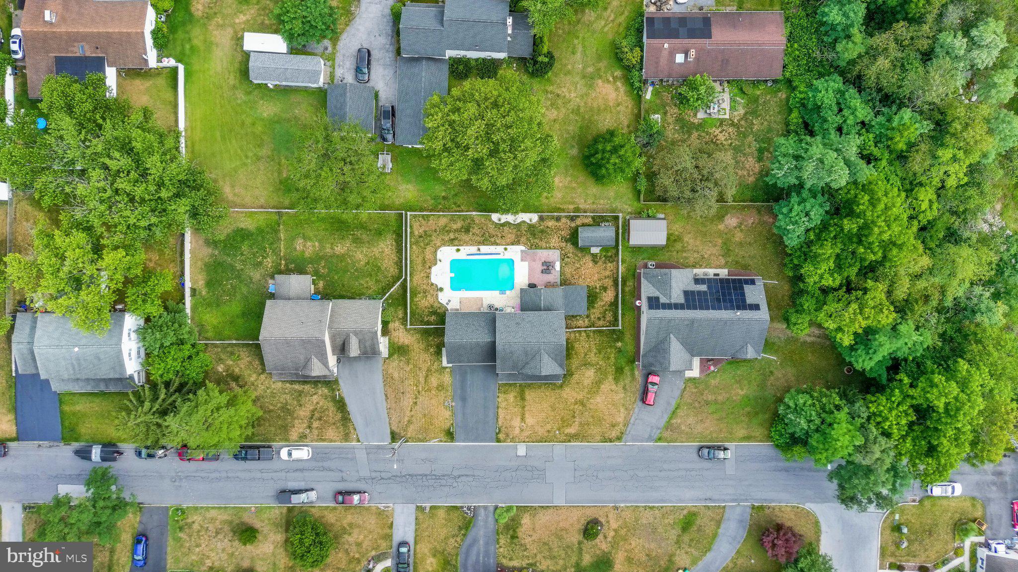 MOUNTAIN VIEW ESTATES - Residential