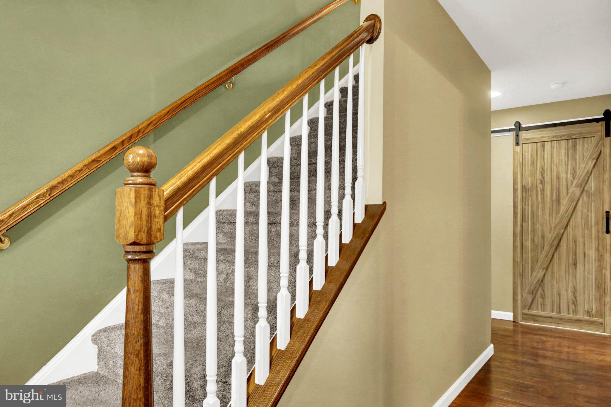 MOUNTAIN VIEW ESTATES - Residential