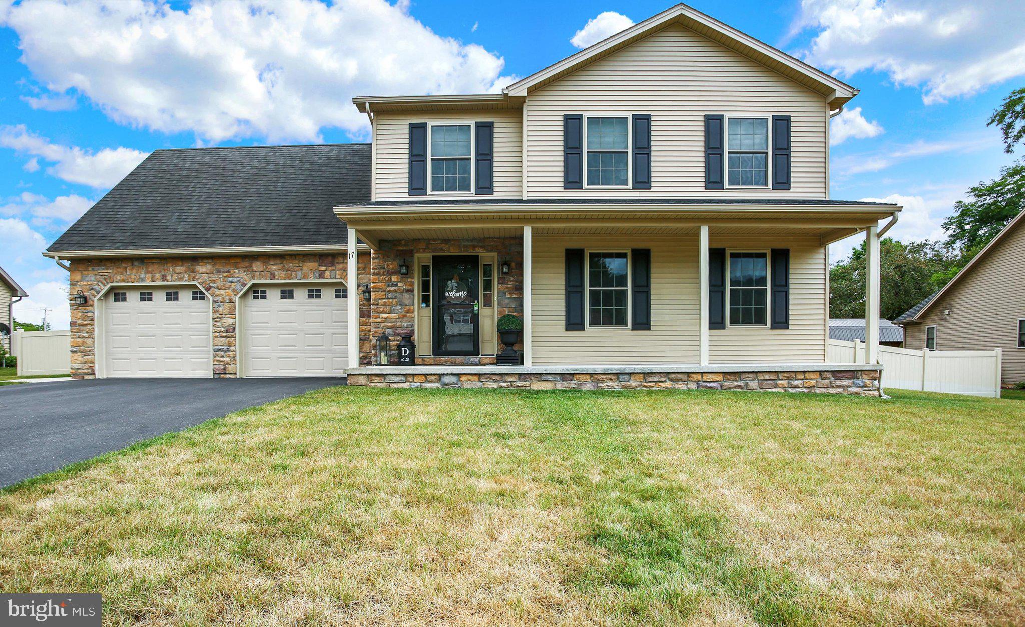 MOUNTAIN VIEW ESTATES - Residential