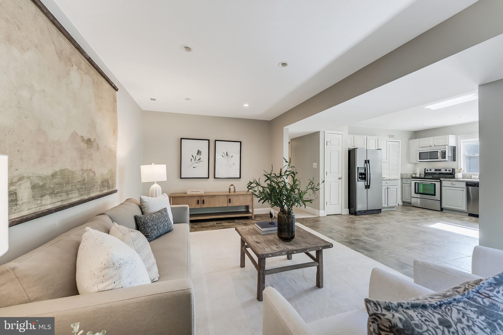 SUGARLAND RUN - Residential