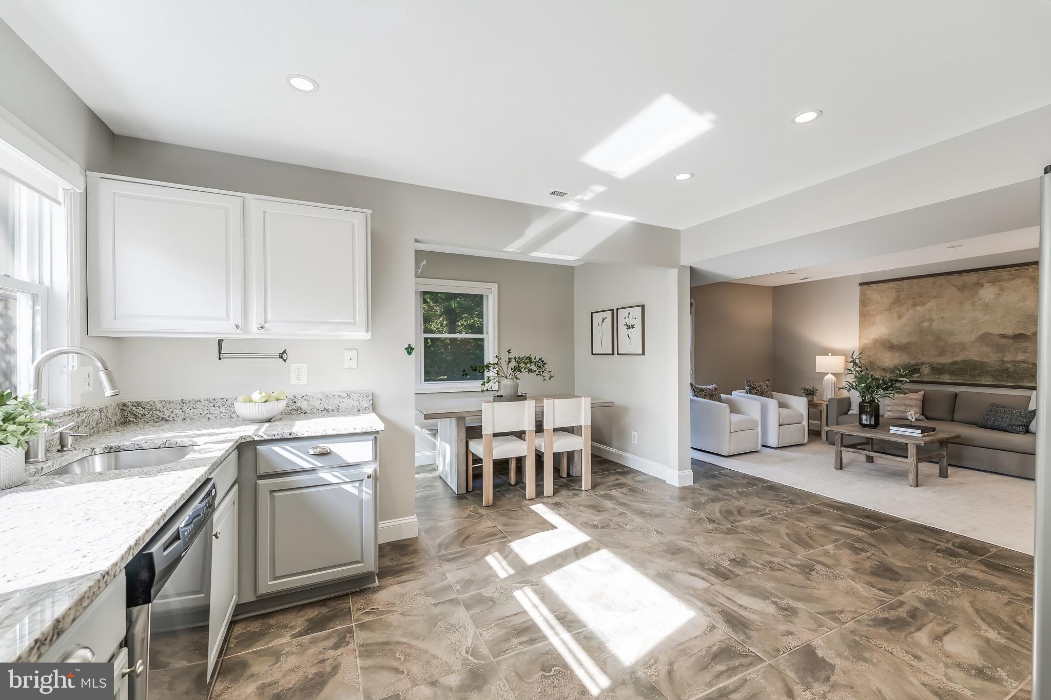 SUGARLAND RUN - Residential