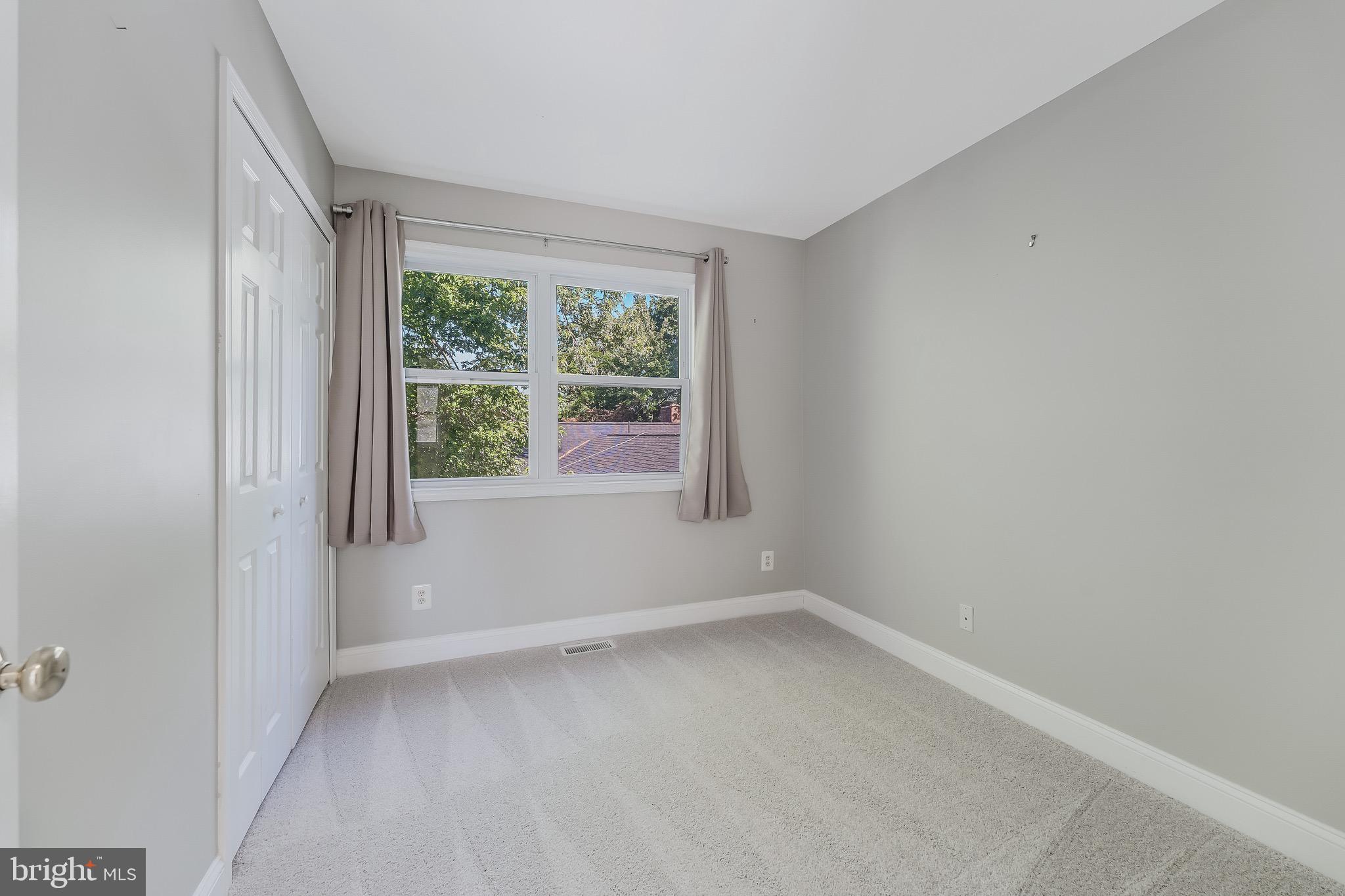 SUGARLAND RUN - Residential