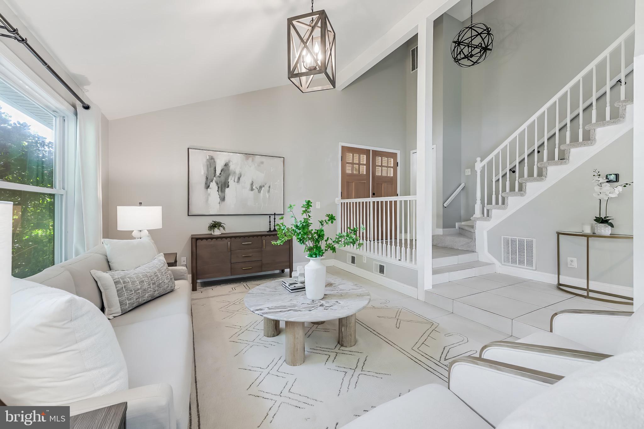 SUGARLAND RUN - Residential