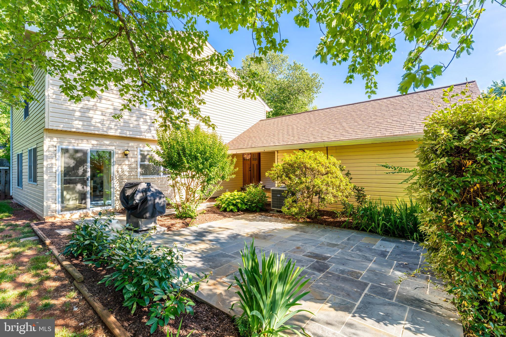 SUGARLAND RUN - Residential