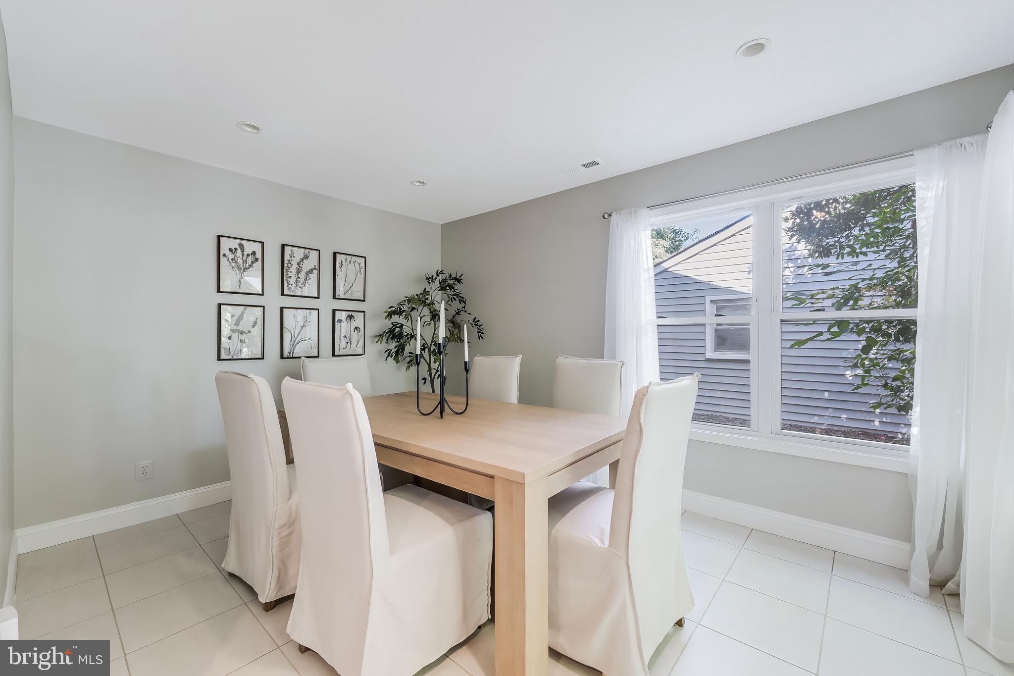 SUGARLAND RUN - Residential