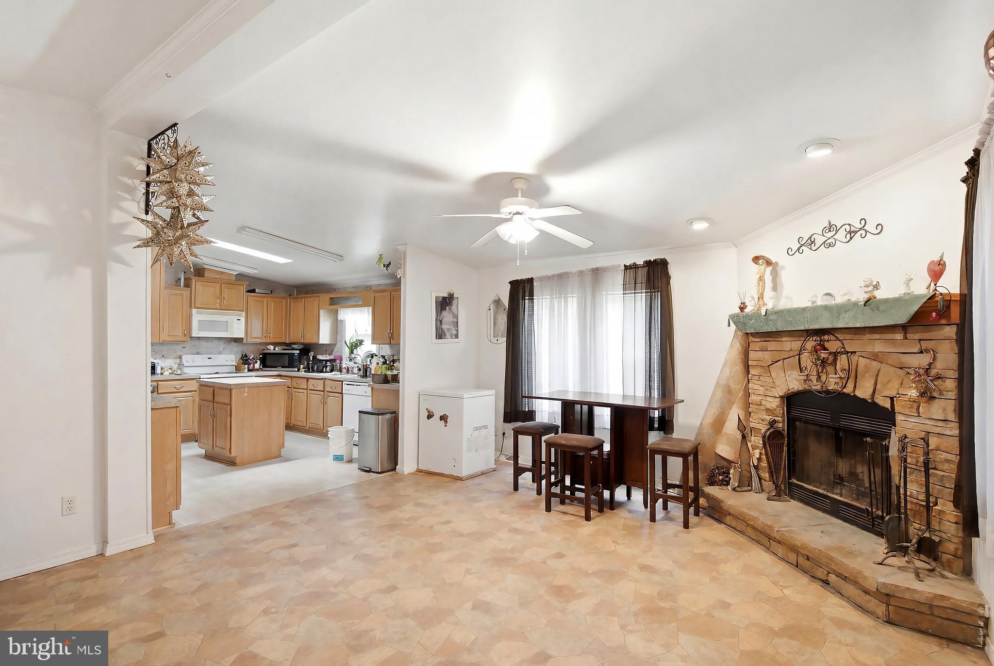 PENNWOOD CROSSING - Residential