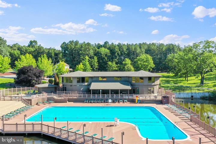 THE WOODS RESORT - Land