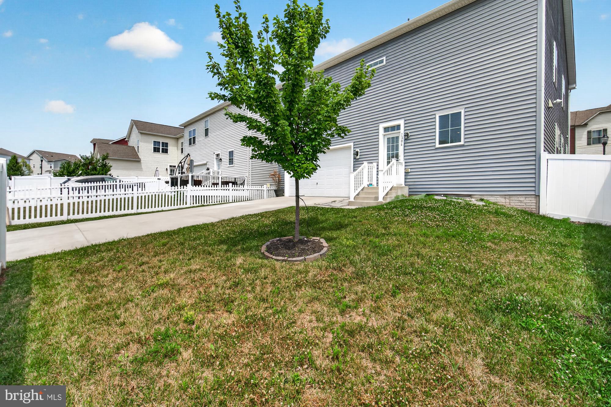 TUSCARORA CREEK - Residential