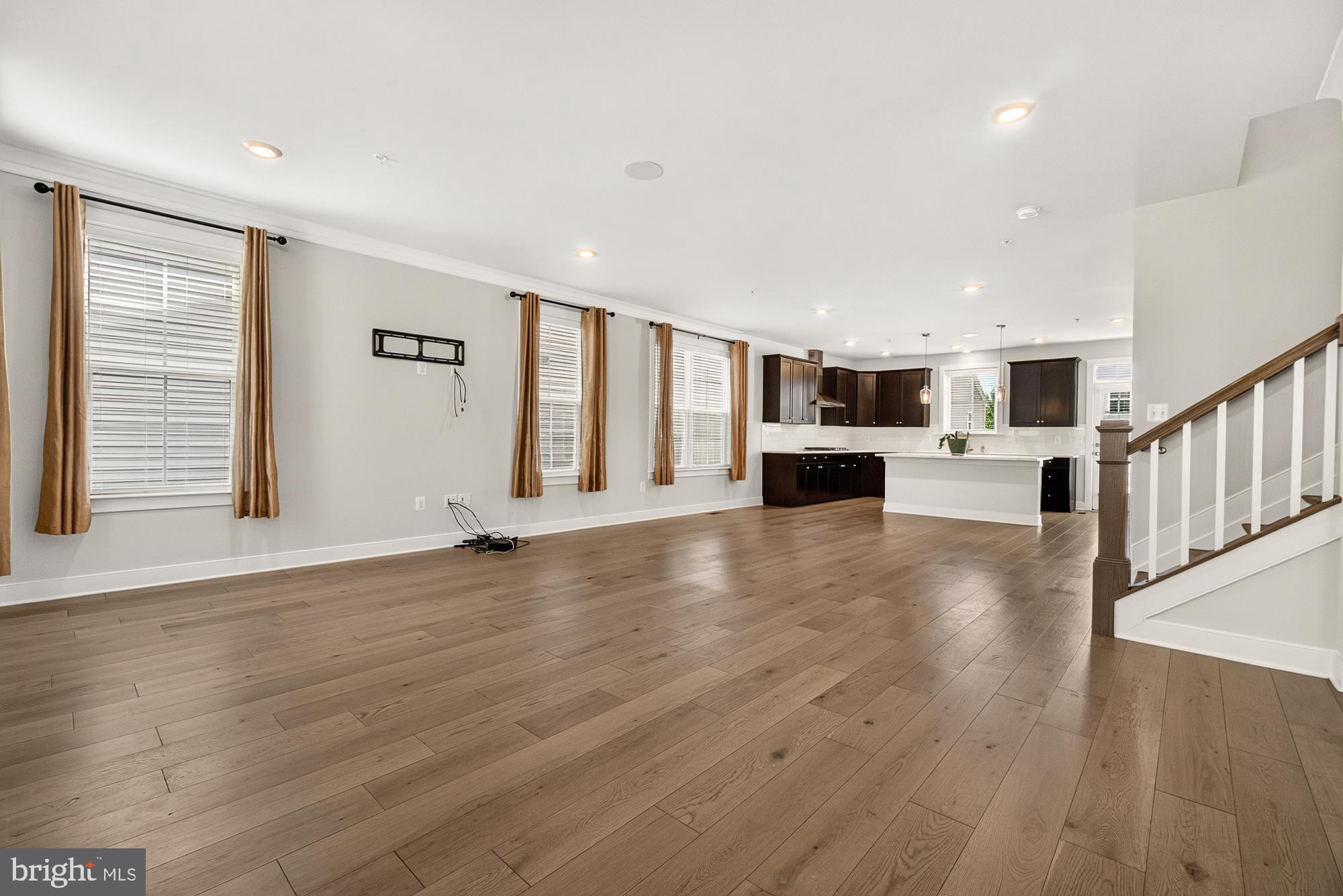 TUSCARORA CREEK - Residential