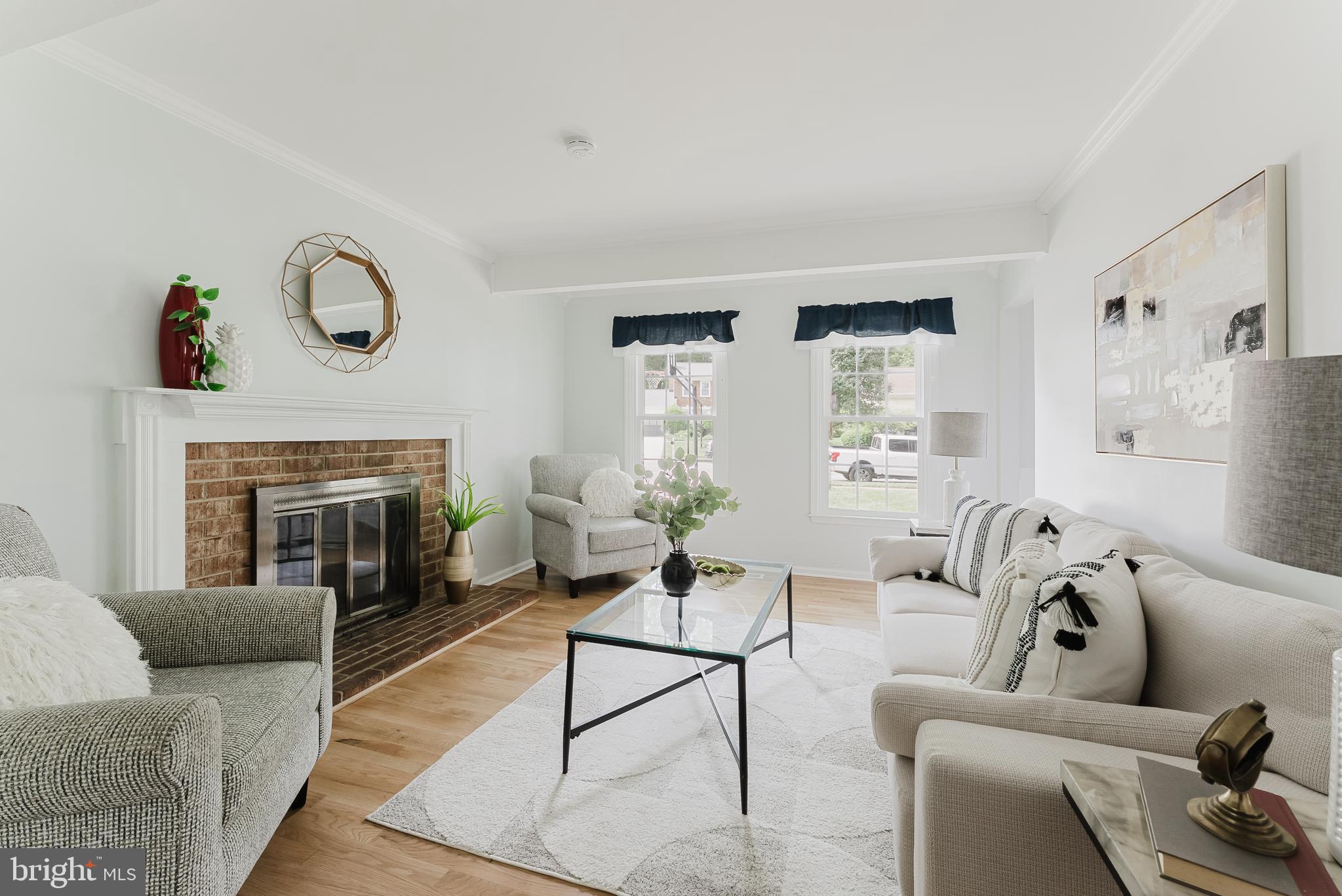 SIGNAL HILL - Residential