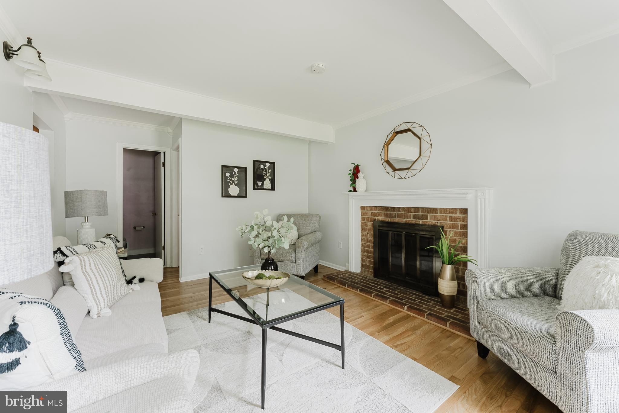 SIGNAL HILL - Residential