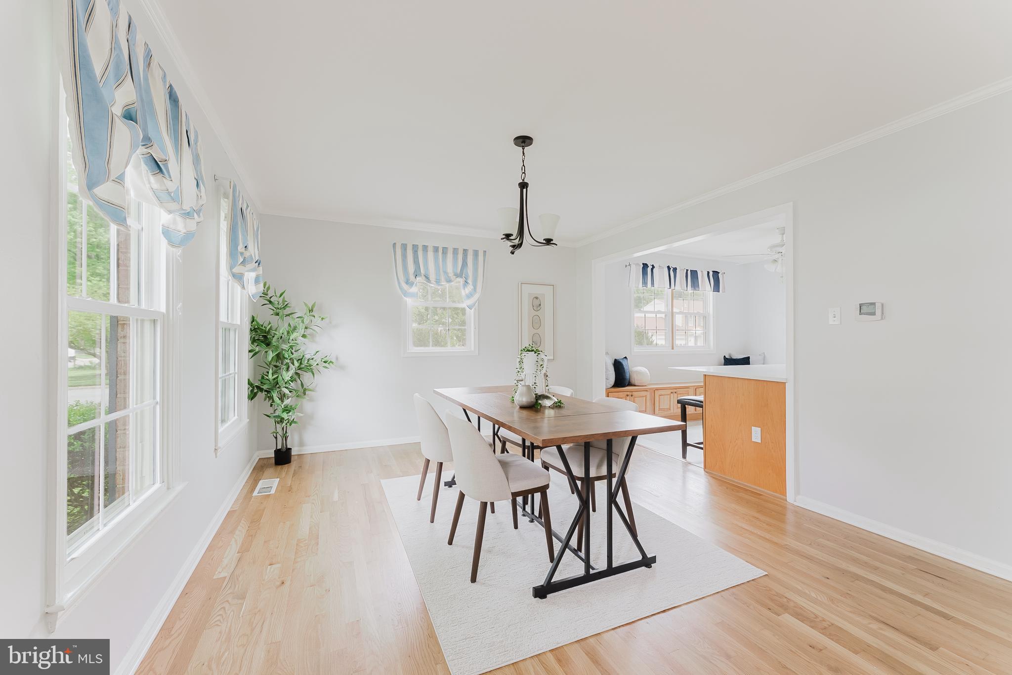 SIGNAL HILL - Residential