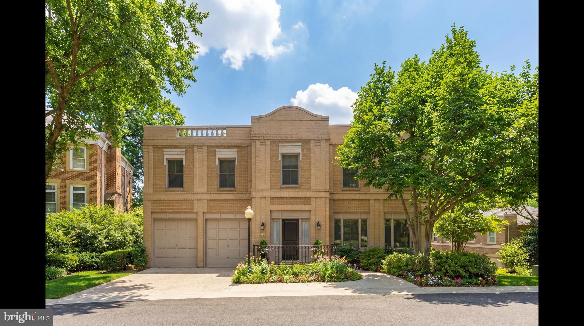 BERKLEY - Residential