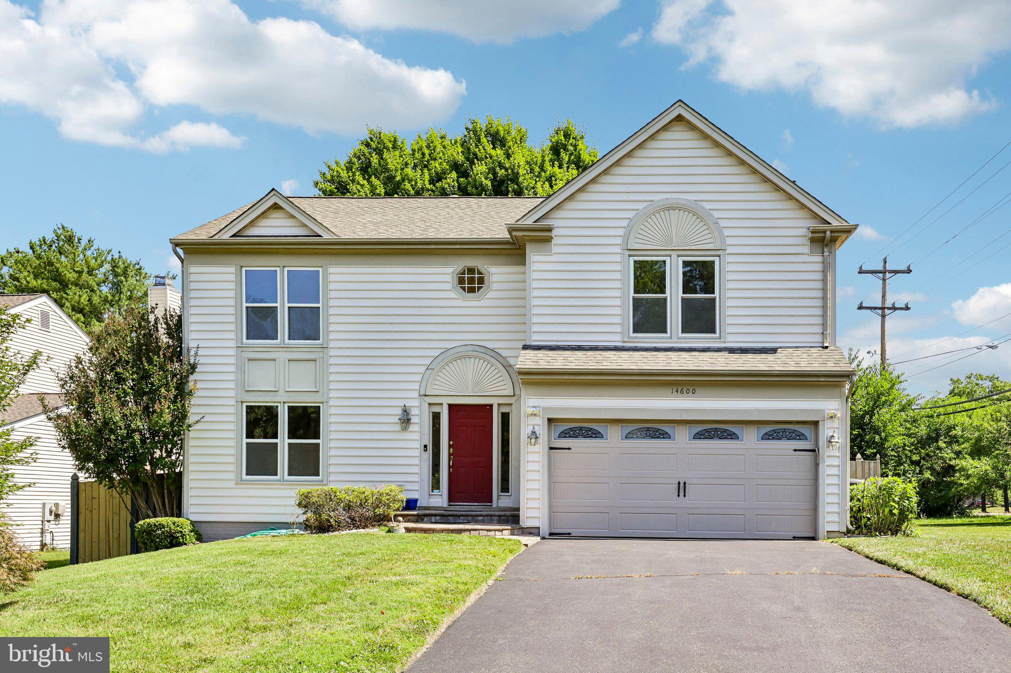 Beautifully maintained colonial nestled on a quiet cul-de-sac in the heart of Centreville! Offering over 3,000 square feet of living space, this spacious home features 3 bedrooms, 3.5 bathrooms, and a versatile floor plan ideal for both everyday living and entertaining. The main level showcases bright and inviting living areas, a spacious kitchen with abundant cabinetry and counter space, formal living and dining rooms, and a cozy family room with fireplace and skylights that fill the home with natural light. The family room seamlessly opens to the kitchen, creating the perfect space for gathering and entertaining. Upstairs, the expansive primary suite offers a private bath and walk-in closet, while the additional bedrooms provide flexible space for family, guests, or a home office. Convenient bedroom-level laundry adds everyday ease. The fully finished lower level includes a second full kitchen, full bathroom, flex room, recreation space, and additional storage—perfect for extended living, guests, or entertaining. 

Updates include:
 Roof: 2016
 HVAC: 2020
 Water Heater:  2024
 New flooring main and bedroom level as well as stairs: June 2026
 Fresh Paint: June 2026
 Fence gates repair/replaced: May 2026

Tucked away in a private enclave of just five homes on a cul-de-sac with no HOA, this property offers added privacy and freedom rarely found in Fairfax County. Situated on a beautifully landscaped lot close to shopping, dining, parks, major commuter routes, I-66, Route 28, and top-rated schools. Enjoy the perfect combination of comfort, convenience, and suburban charm with easy access to everything Northern Virginia has to offer!