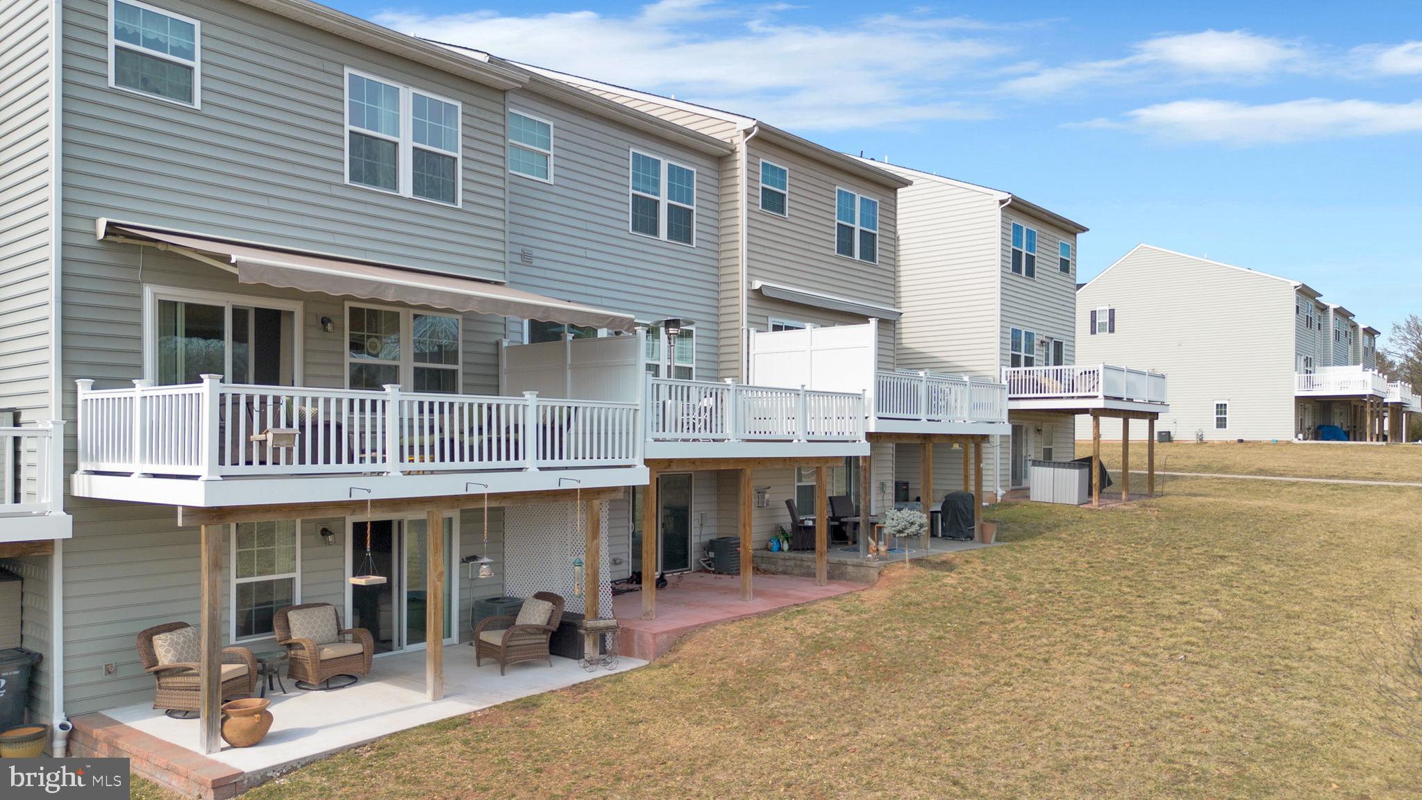 MAIN STREET CROSSING - Residential