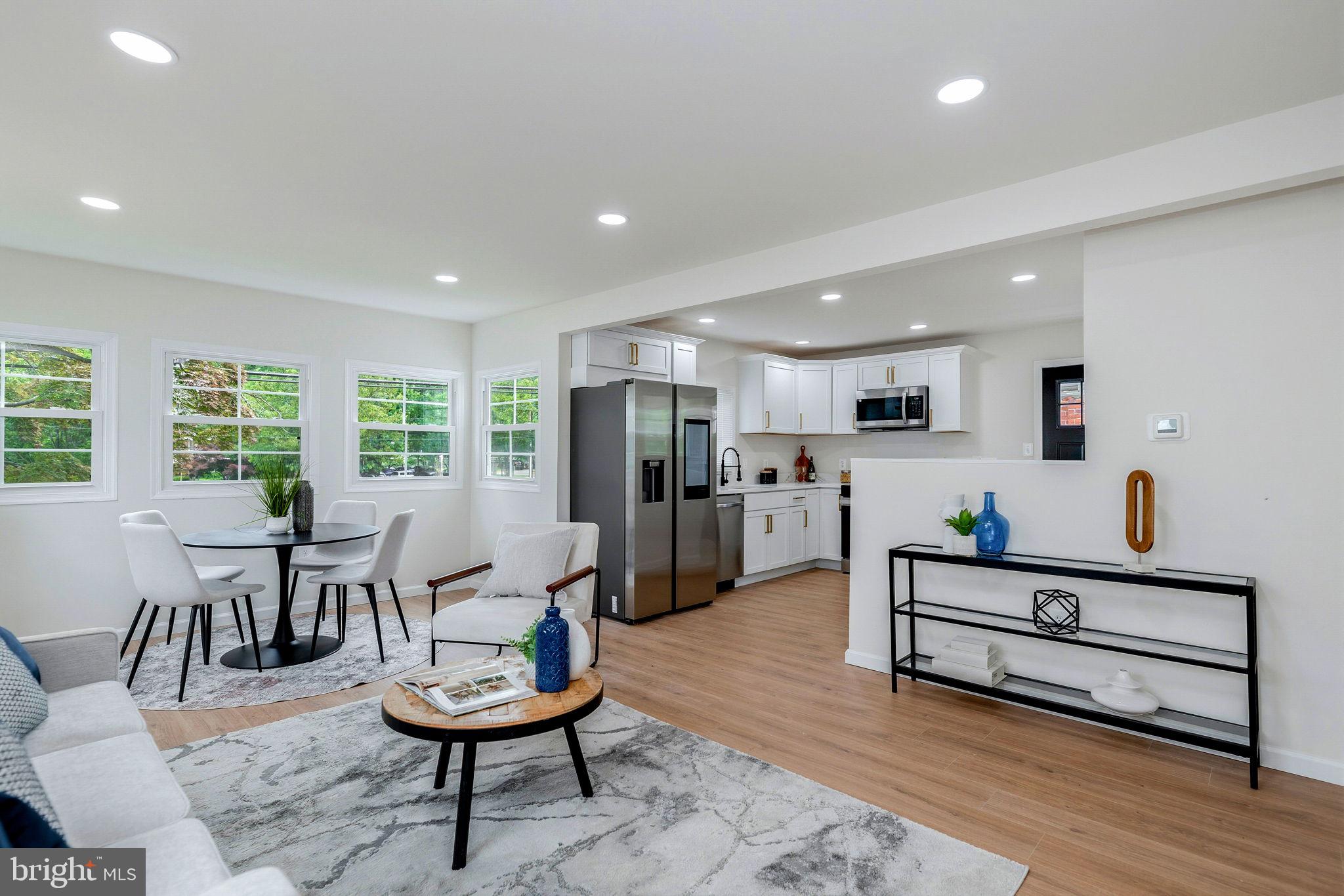 KENSINGTON - Residential