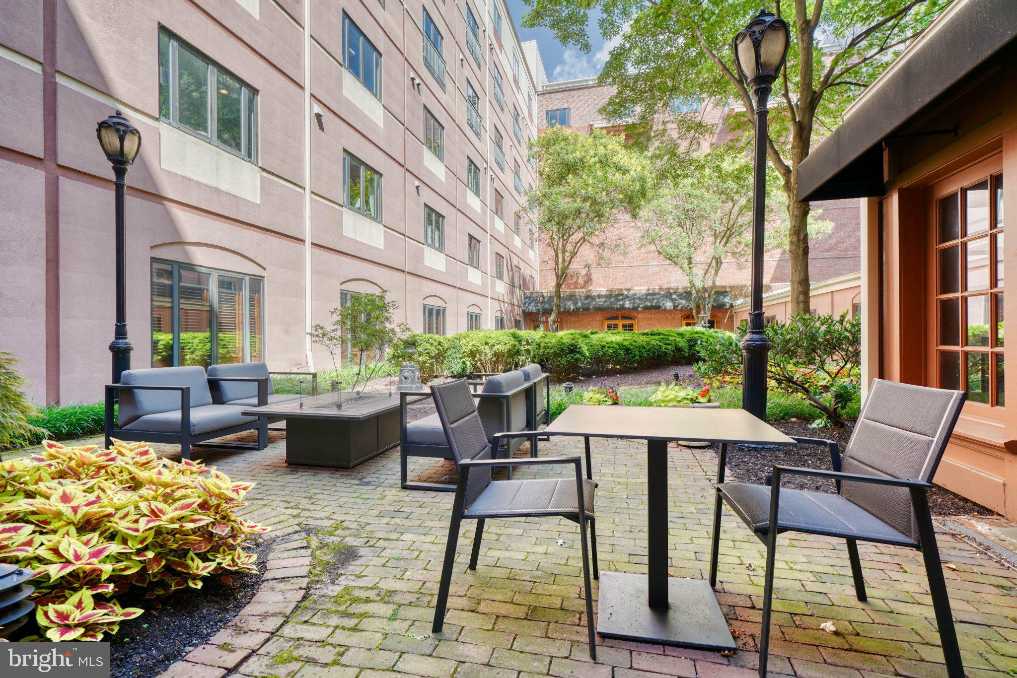FELLS POINT HISTORIC DISTRICT - Residential