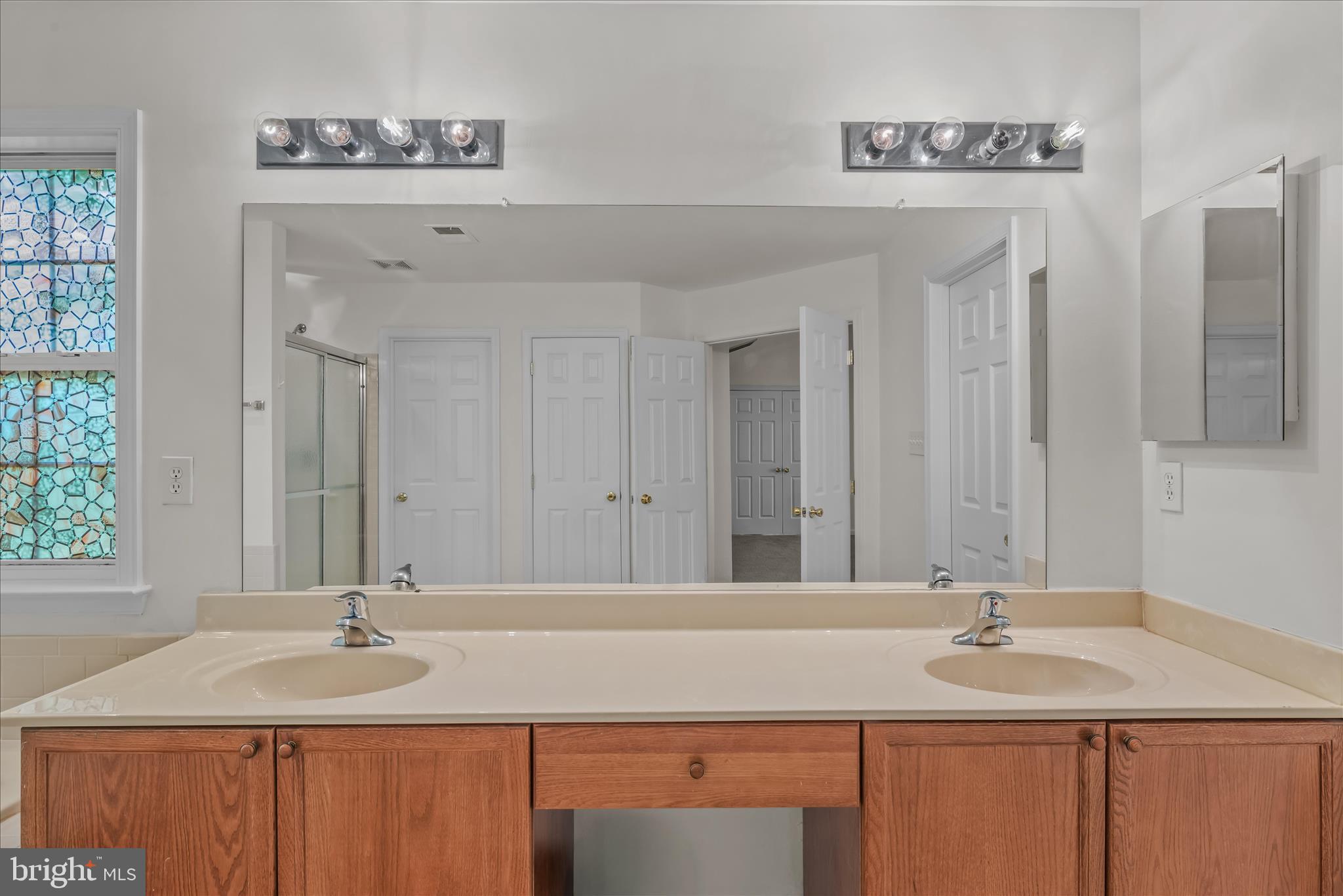 THE GALLERY - Residential