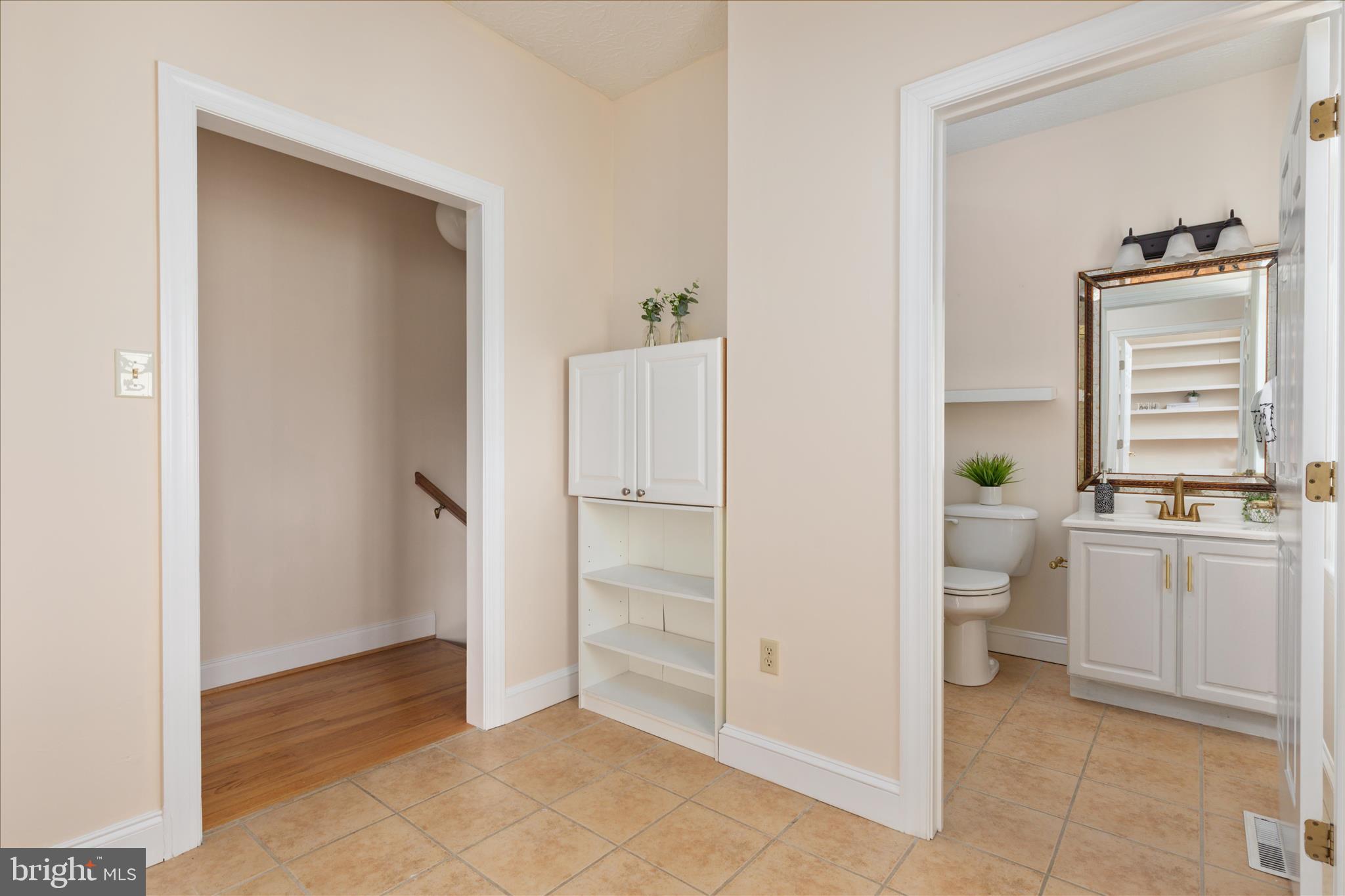HOPE MILLS ACRES - Residential