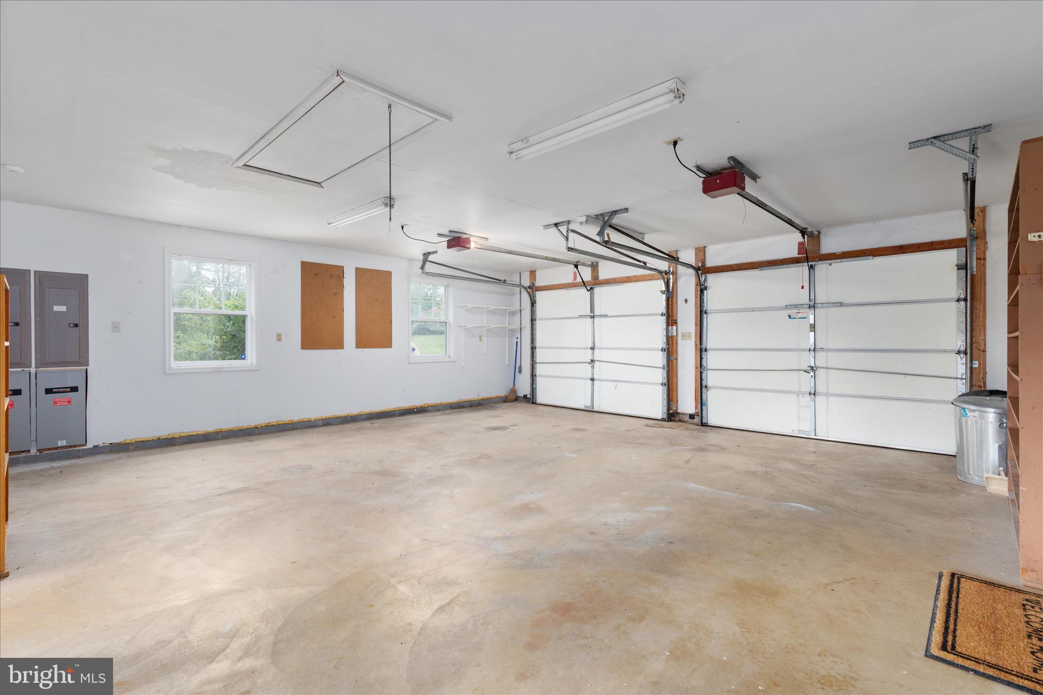 HOPE MILLS ACRES - Residential