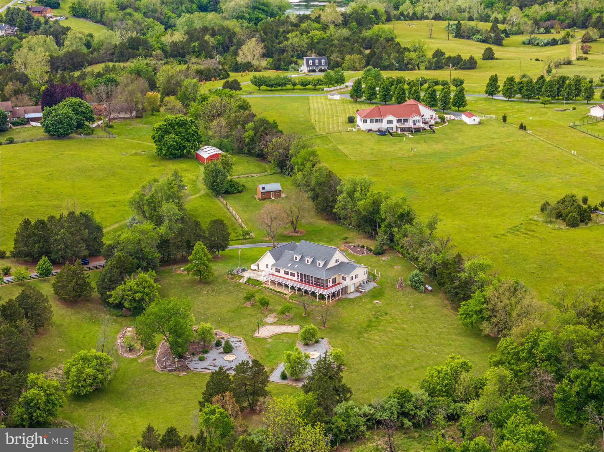 HOPE MILLS ACRES - Residential