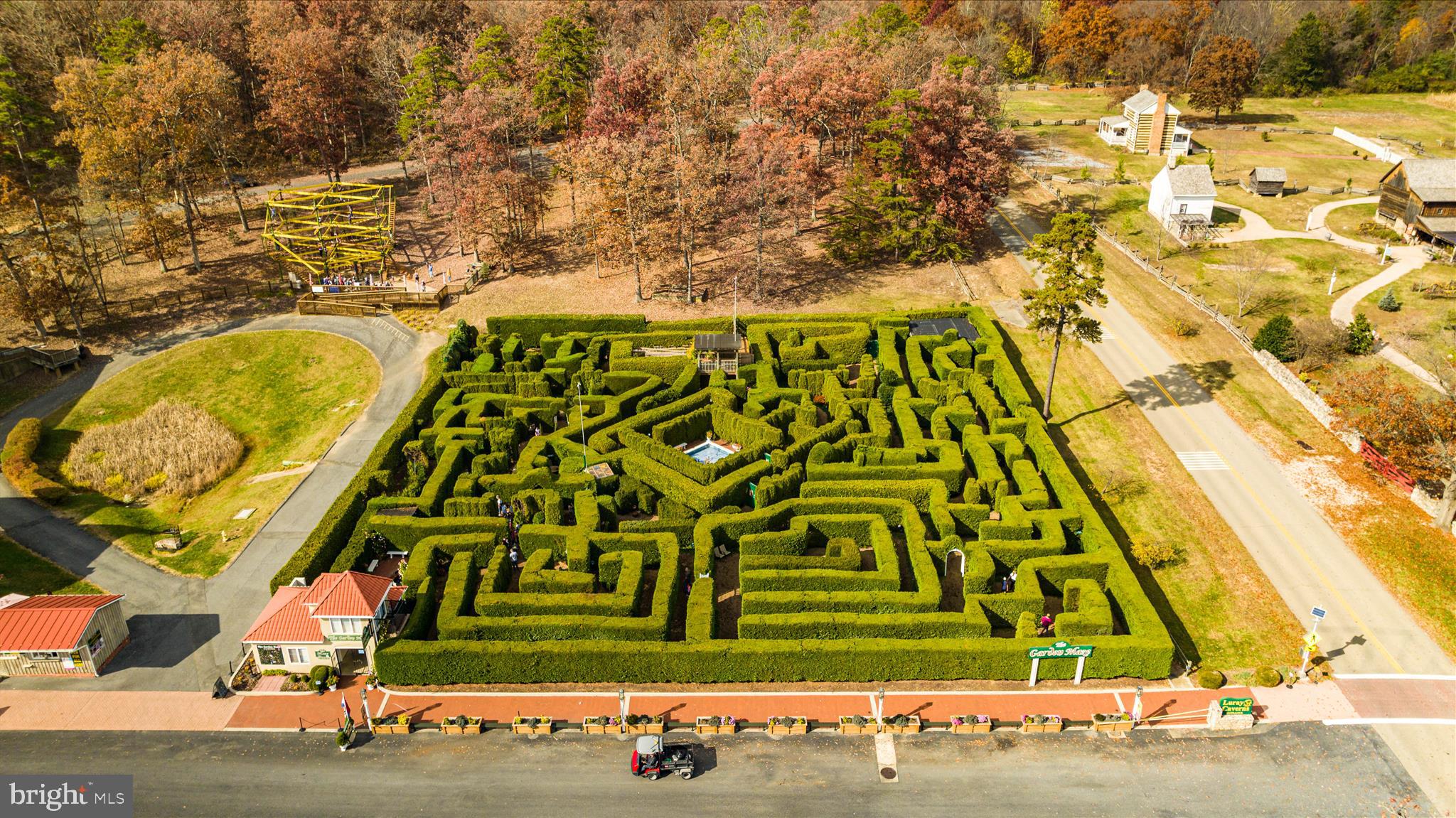HOPE MILLS ACRES - Residential