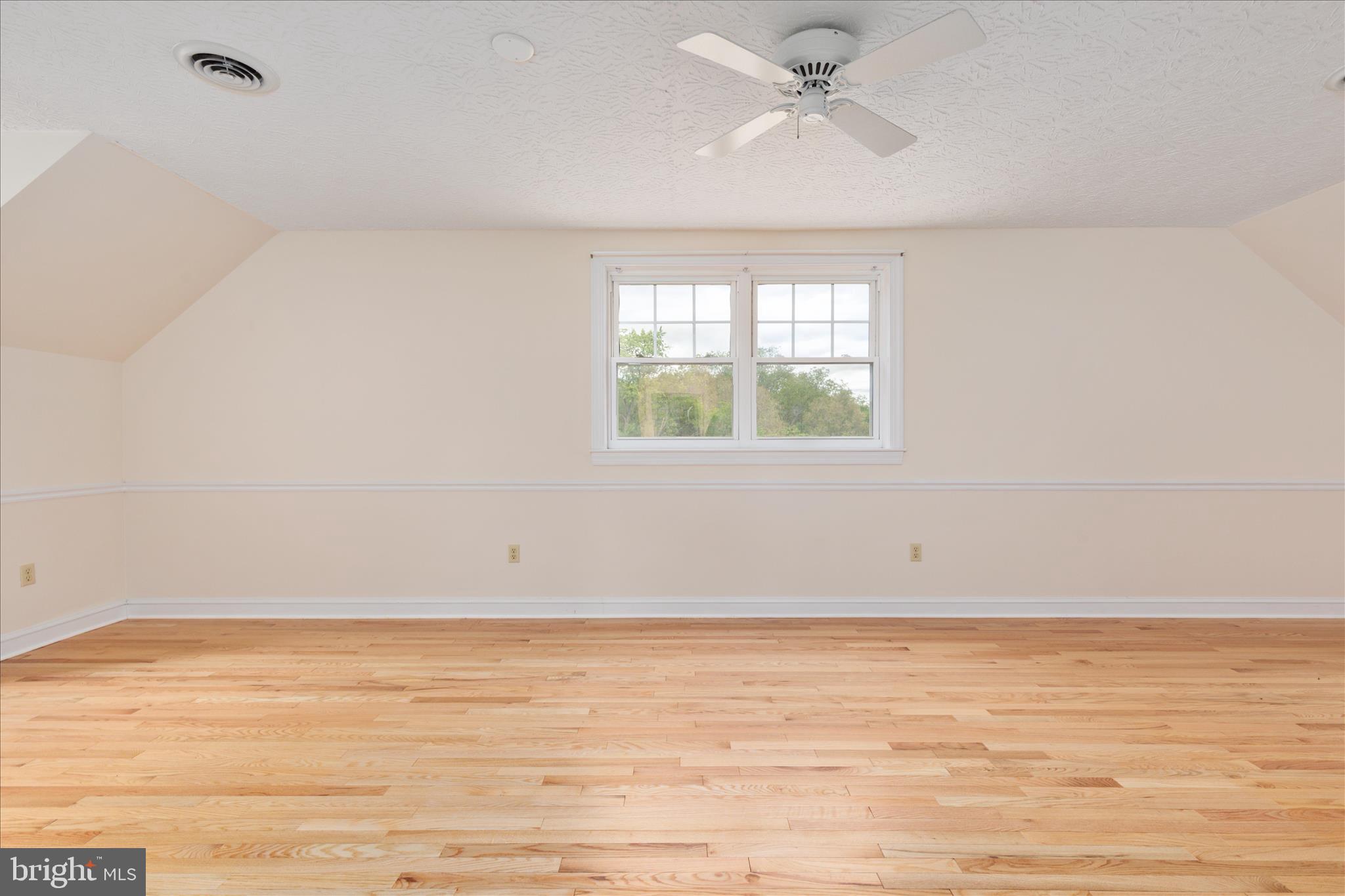 HOPE MILLS ACRES - Residential