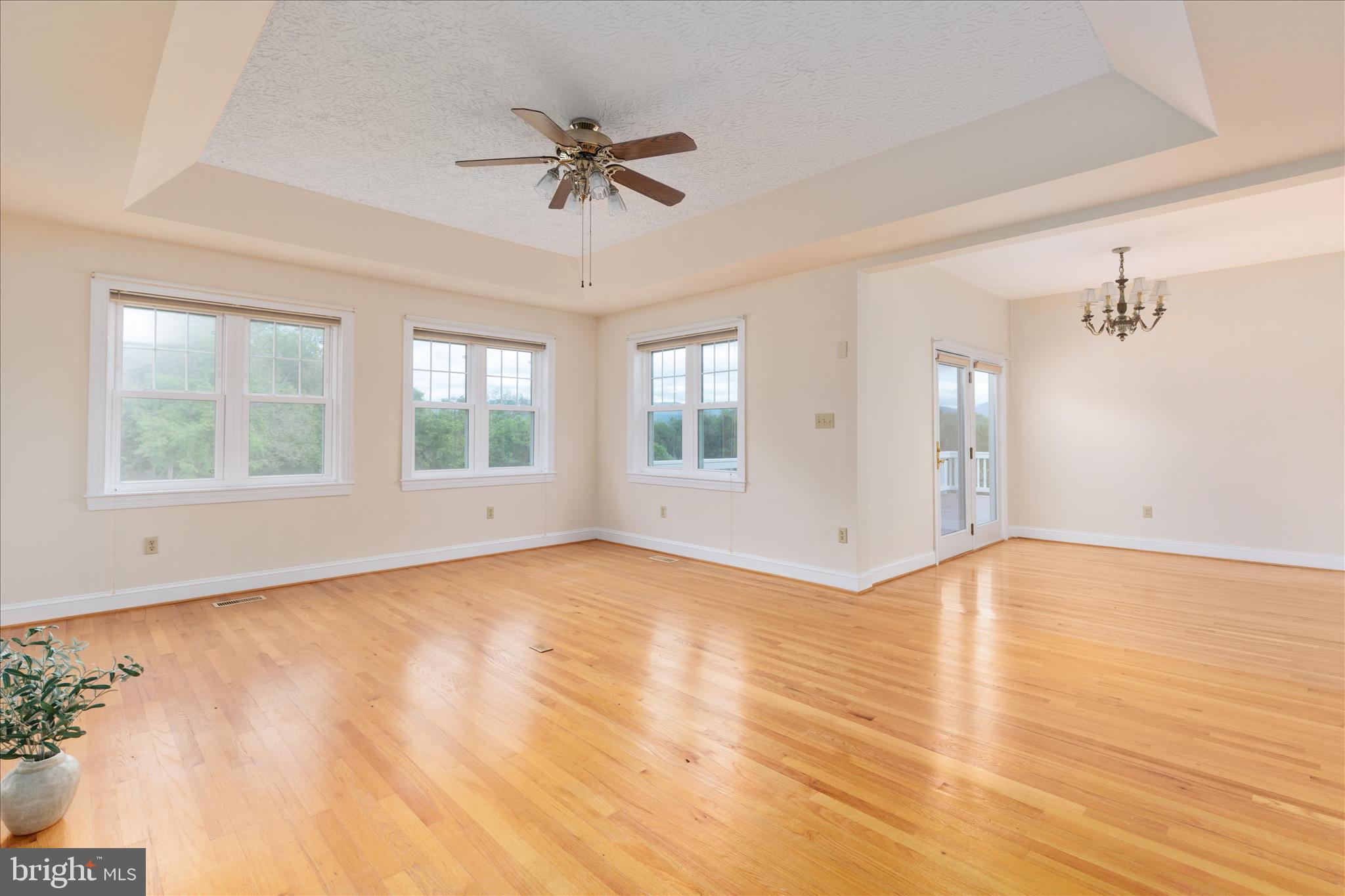 HOPE MILLS ACRES - Residential
