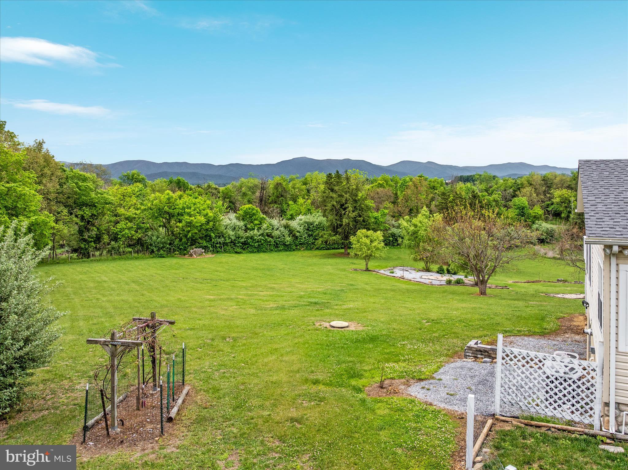 HOPE MILLS ACRES - Residential