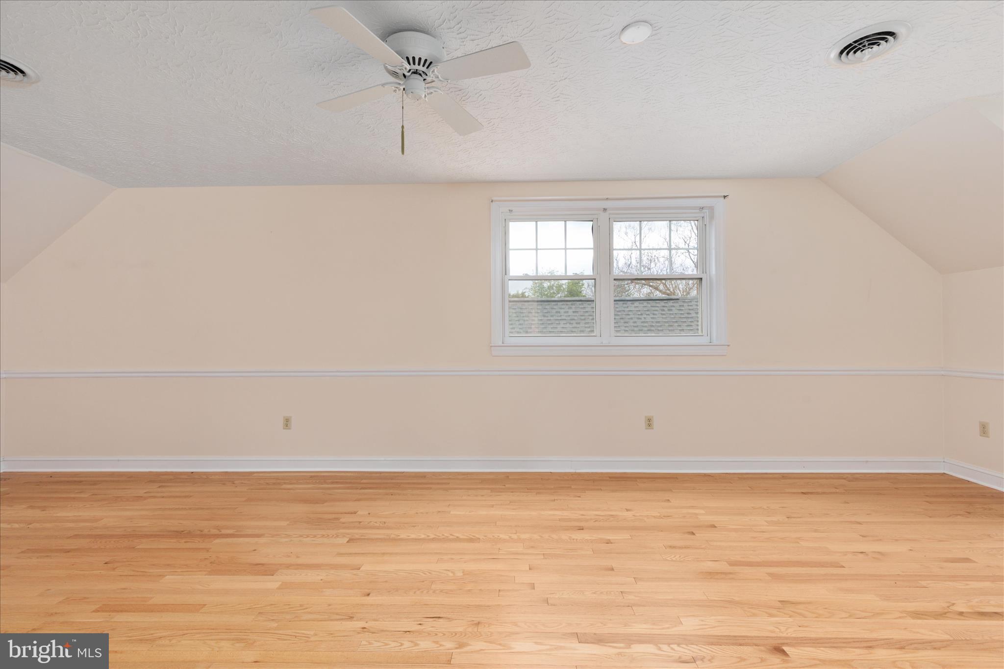HOPE MILLS ACRES - Residential