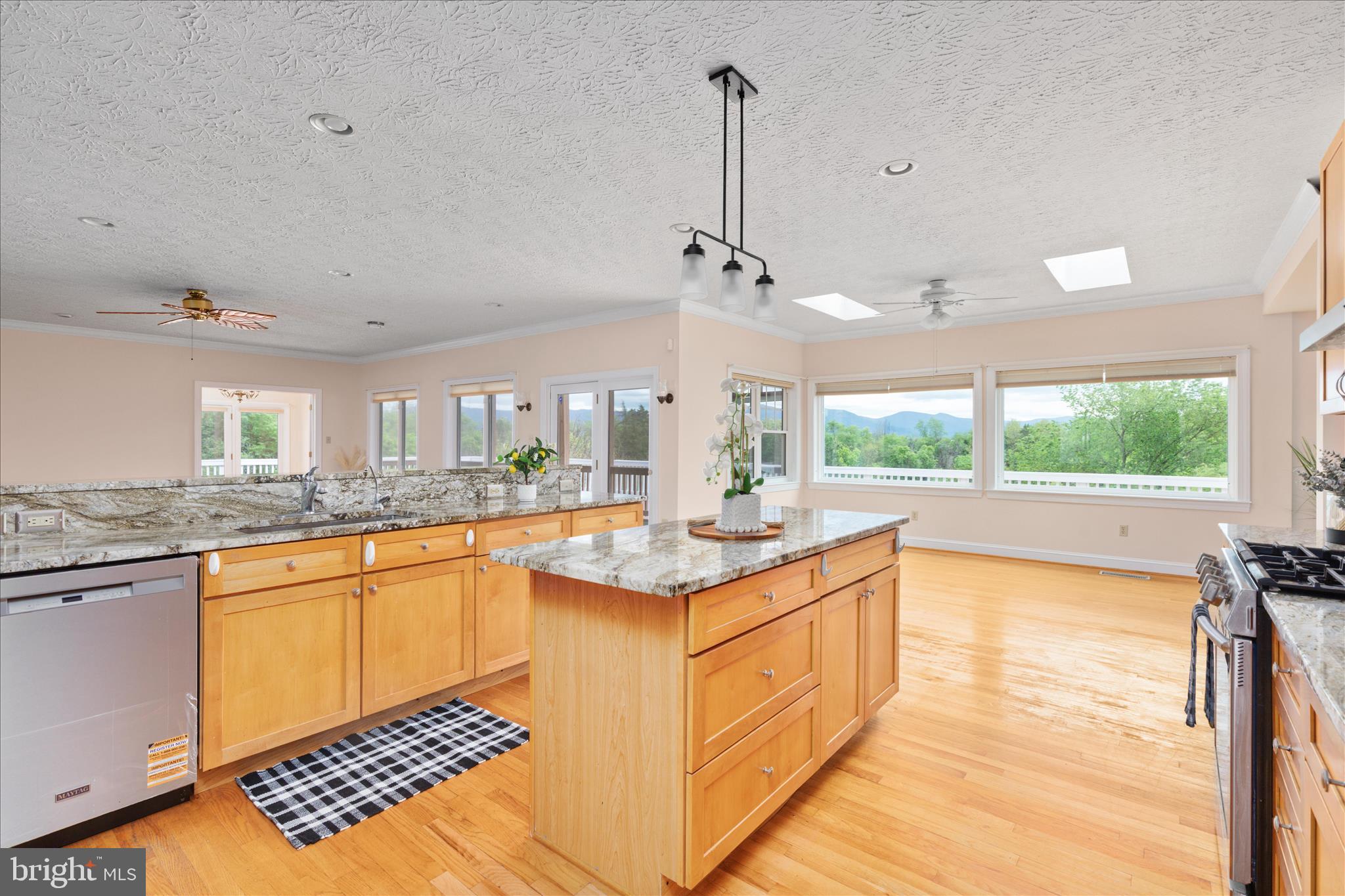 HOPE MILLS ACRES - Residential