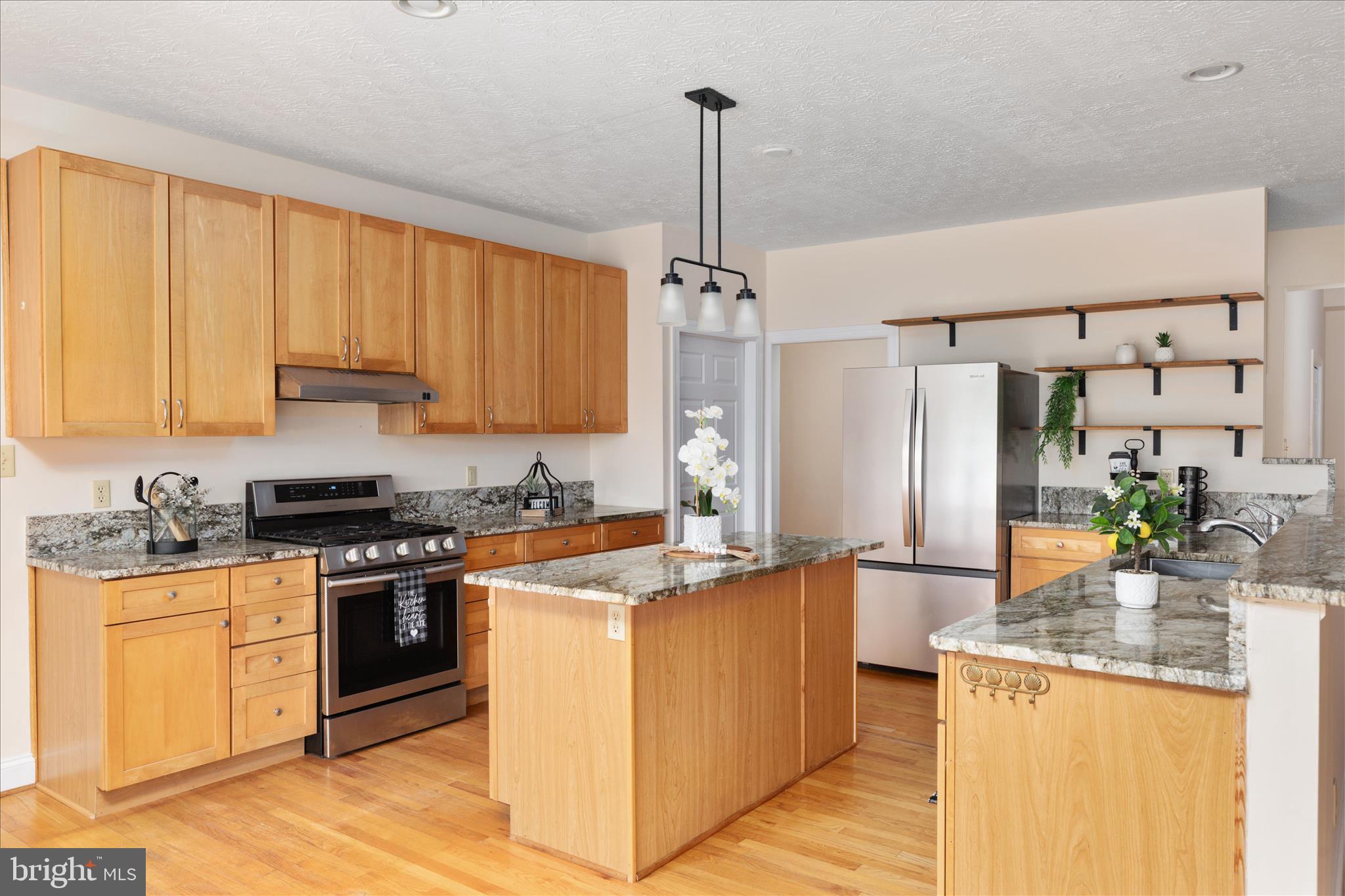 HOPE MILLS ACRES - Residential