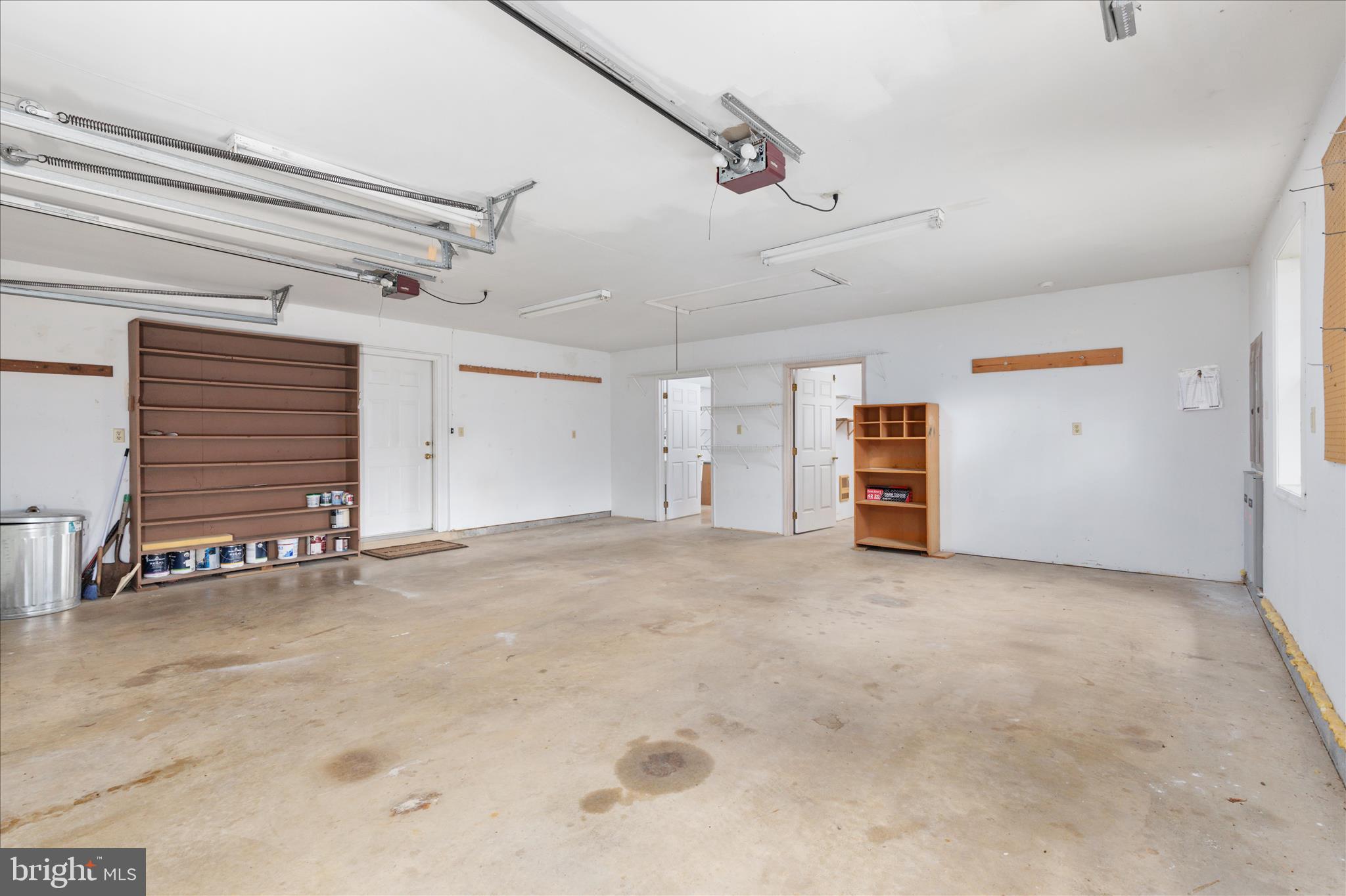 HOPE MILLS ACRES - Residential