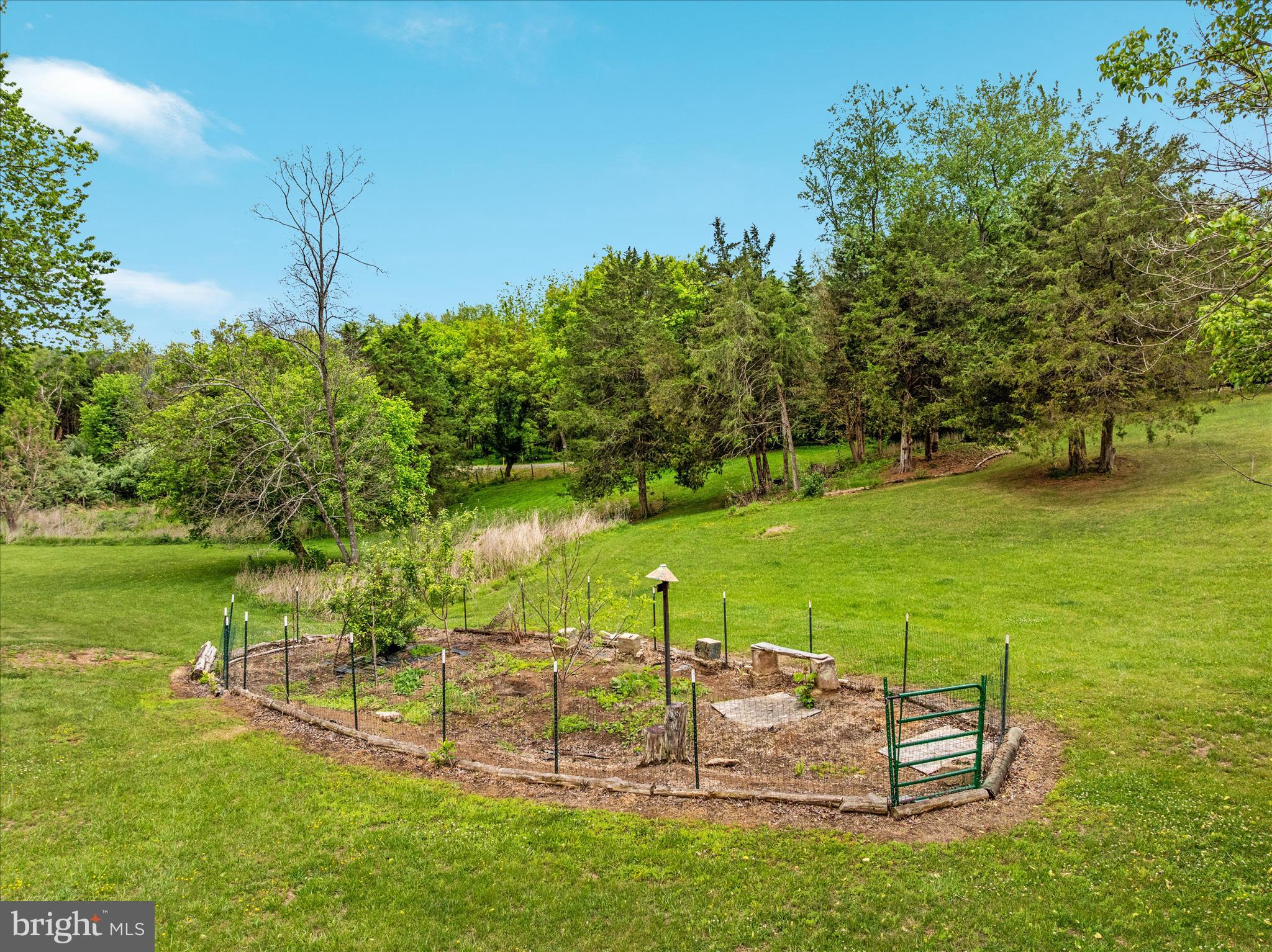 HOPE MILLS ACRES - Residential