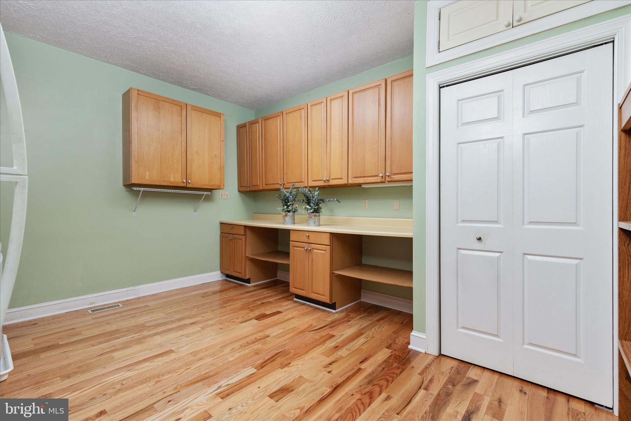 HOPE MILLS ACRES - Residential