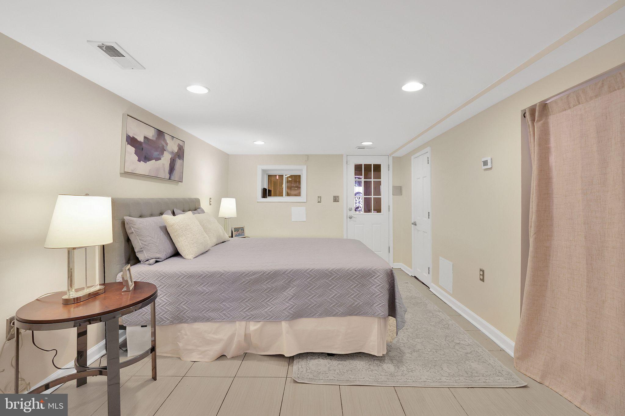 COLUMBIA HEIGHTS - Residential