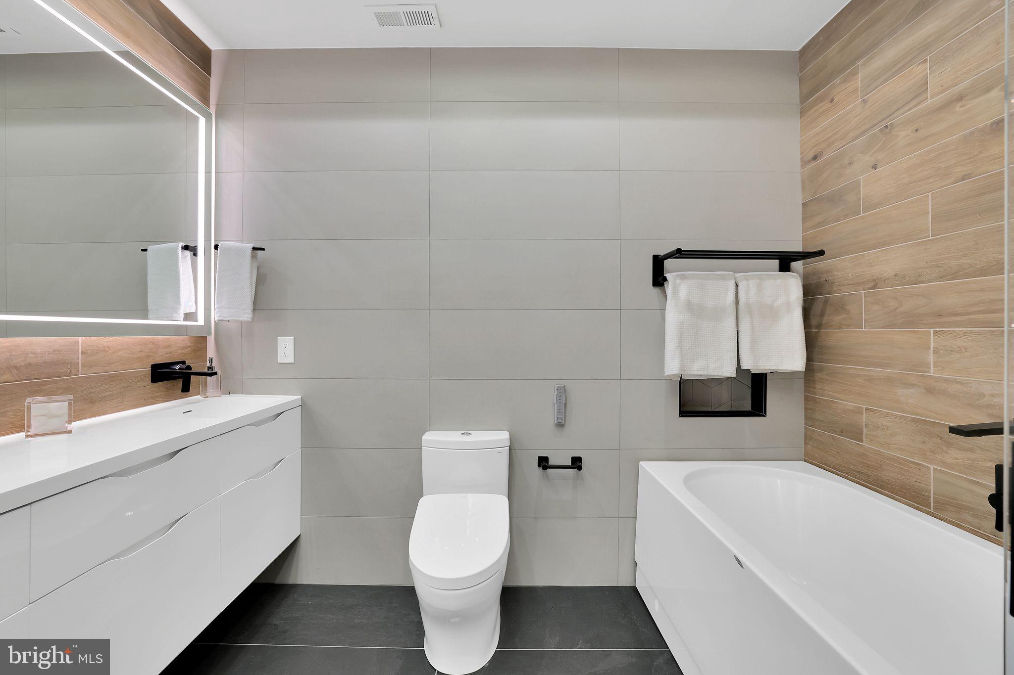 COLUMBIA HEIGHTS - Residential