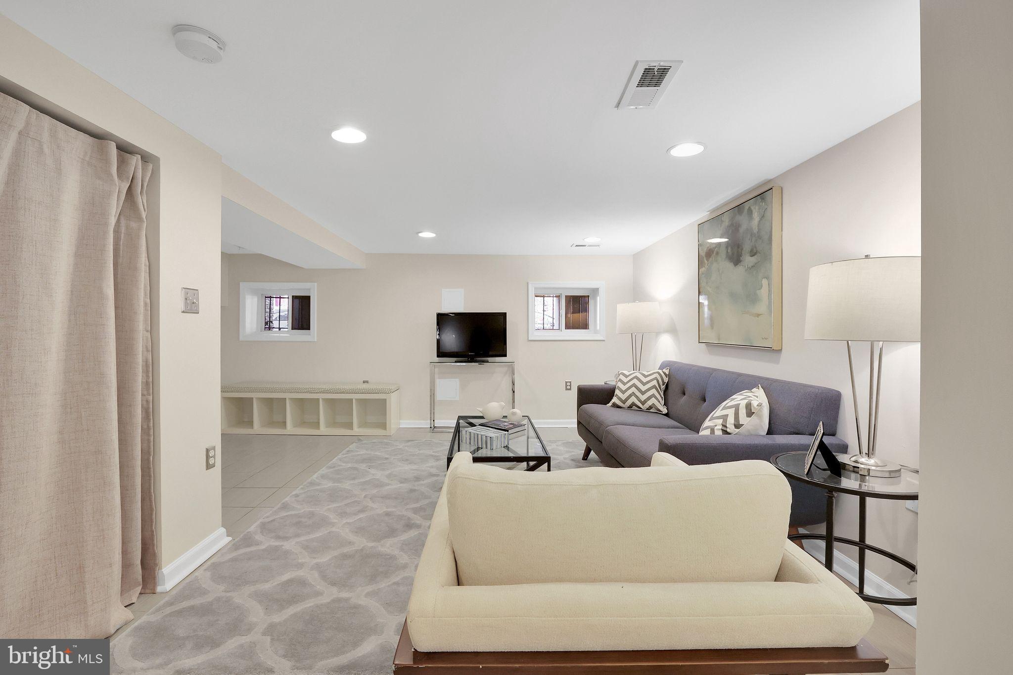 COLUMBIA HEIGHTS - Residential